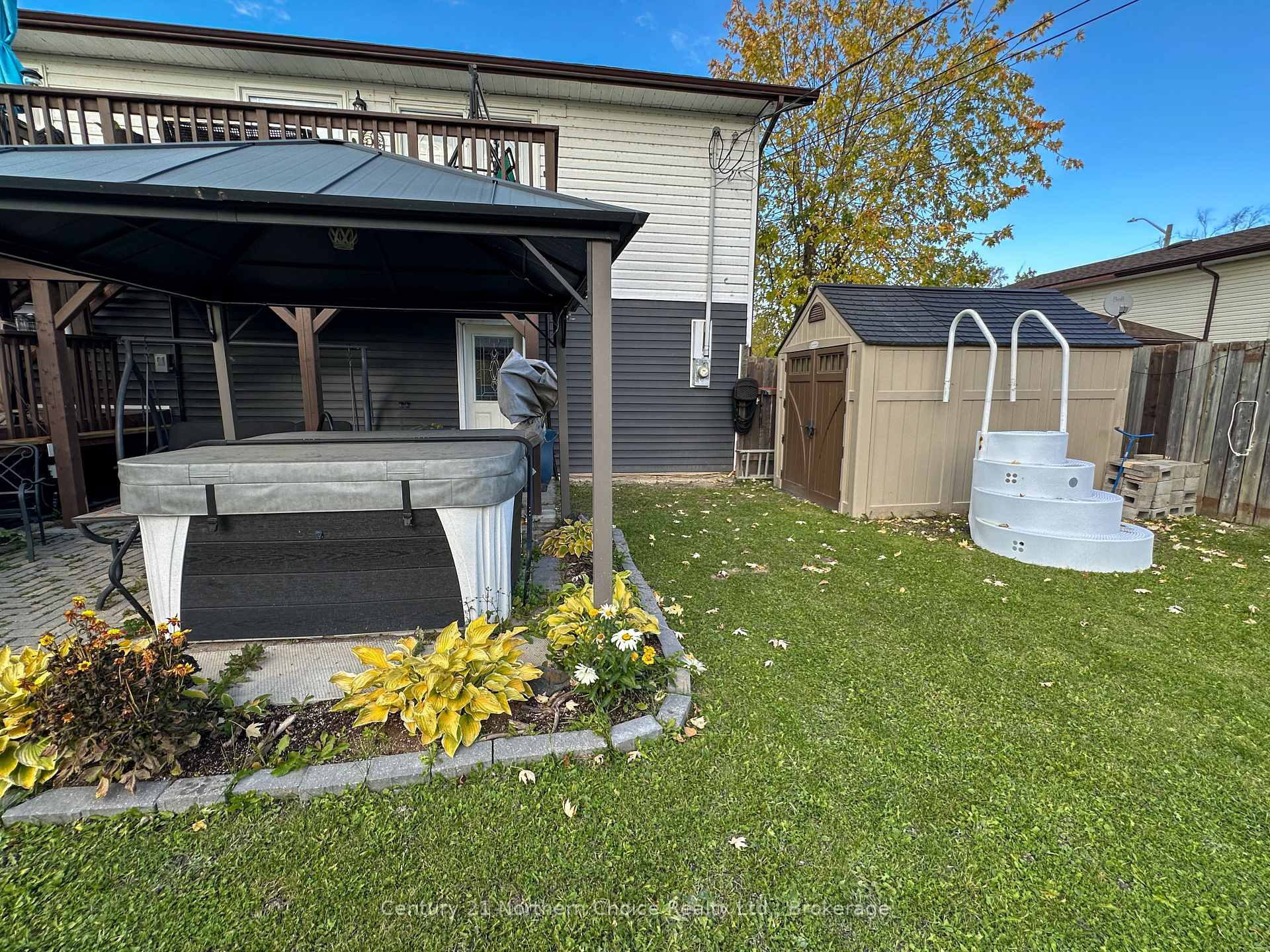 Photo 73 of 100 Detta Road, Red Lake — HOMEH
