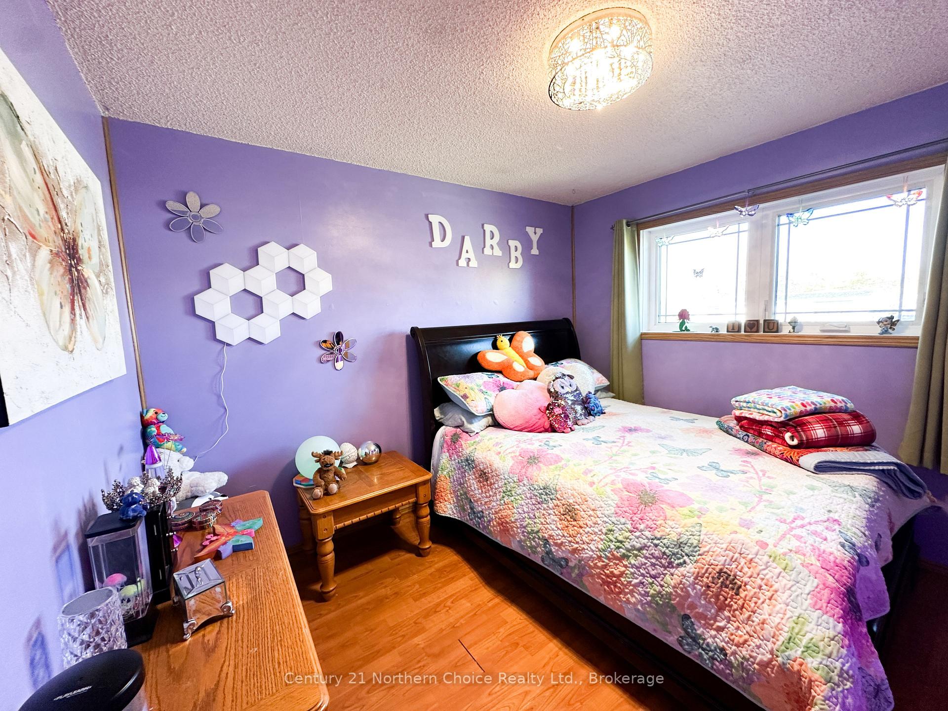 Photo 53 of 100 Detta Road, Red Lake — HOMEH