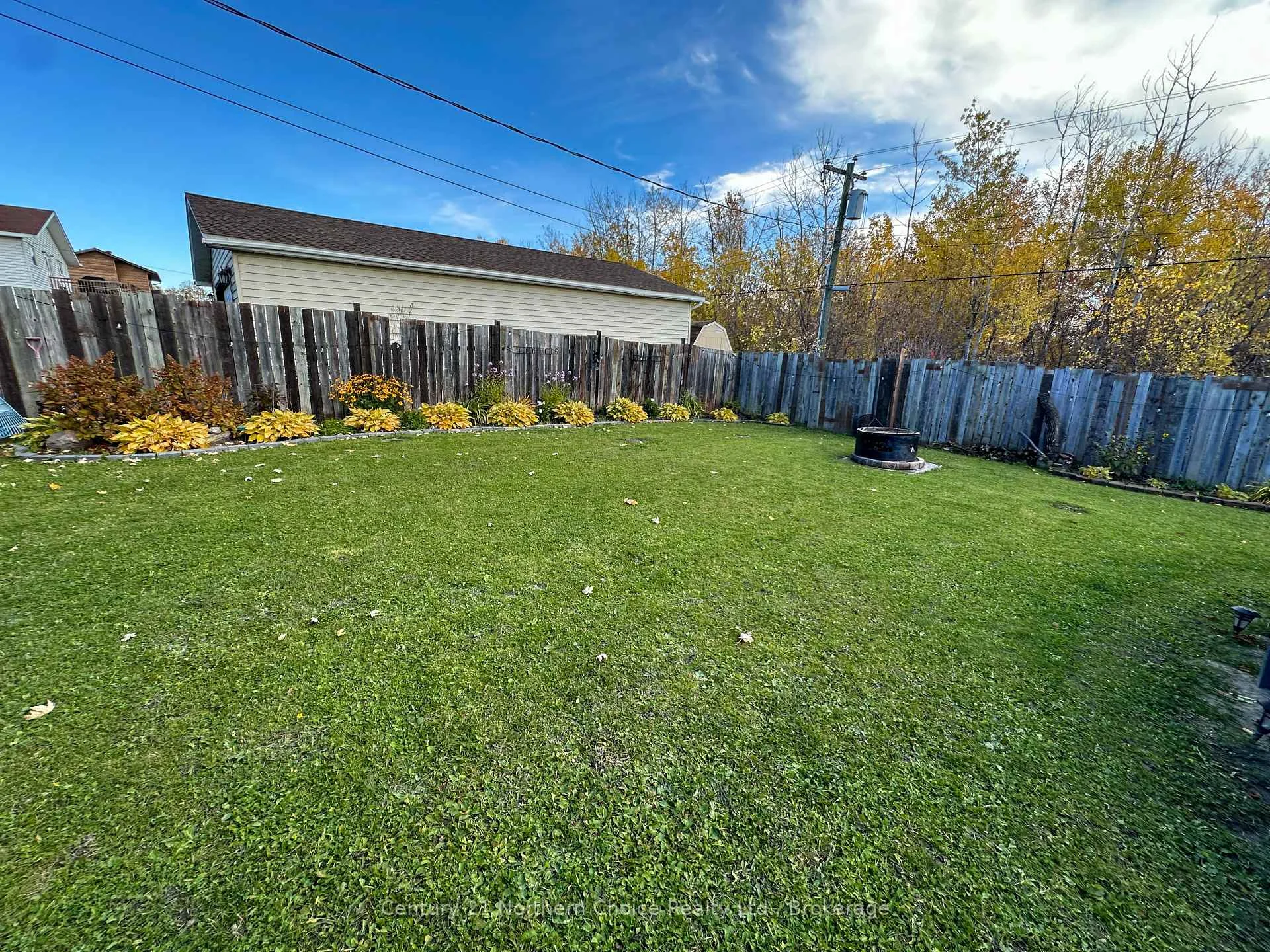 Photo 31 of 100 Detta Road, Red Lake — HOMEH