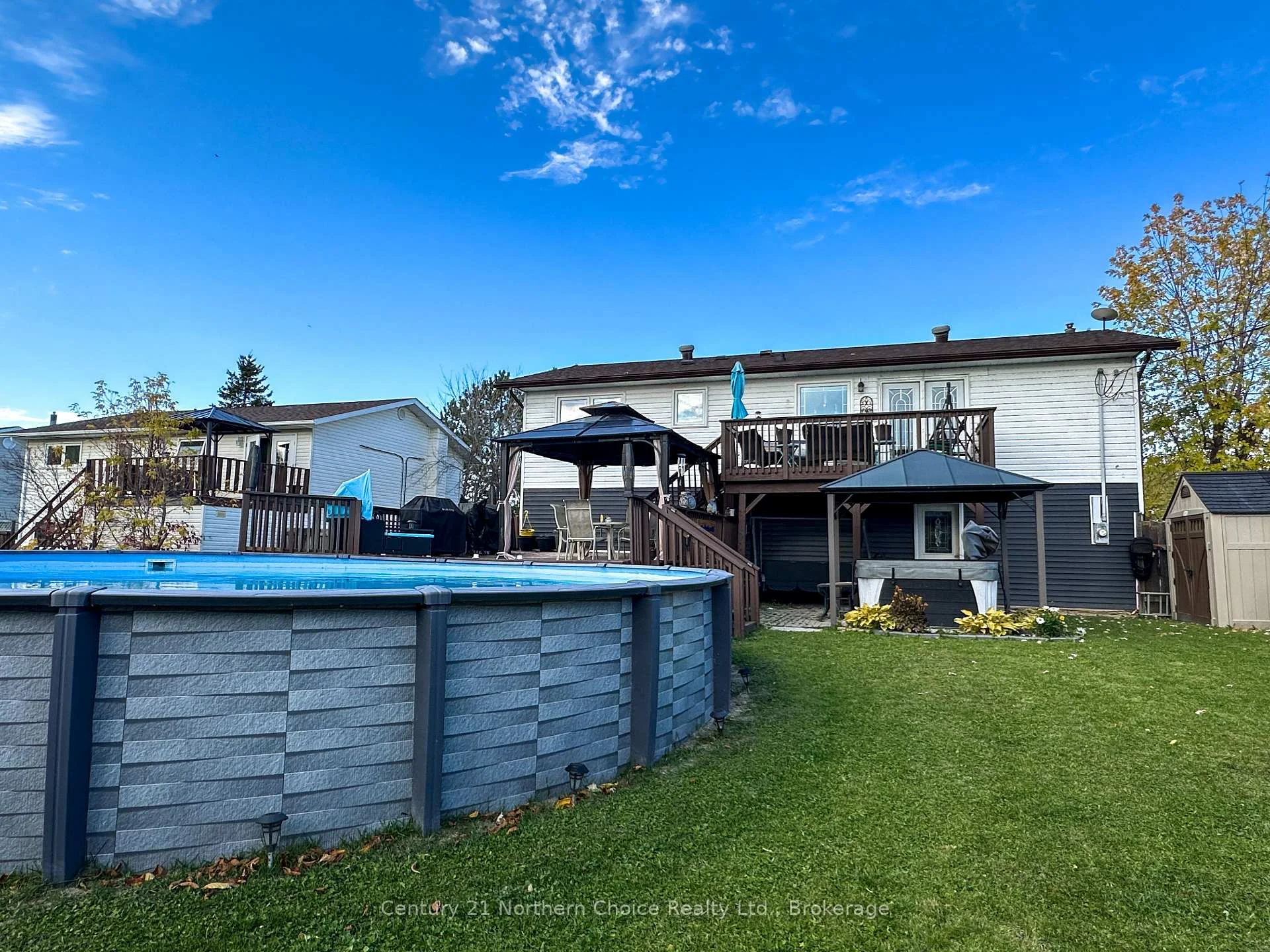 Photo 32 of 100 Detta Road, Red Lake — HOMEH
