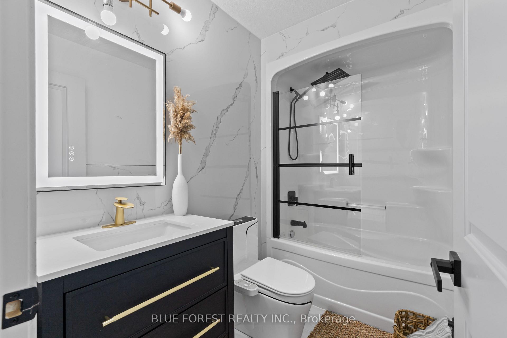 Photo 29 of 3293 Casson Way, London, South W — HOMEH