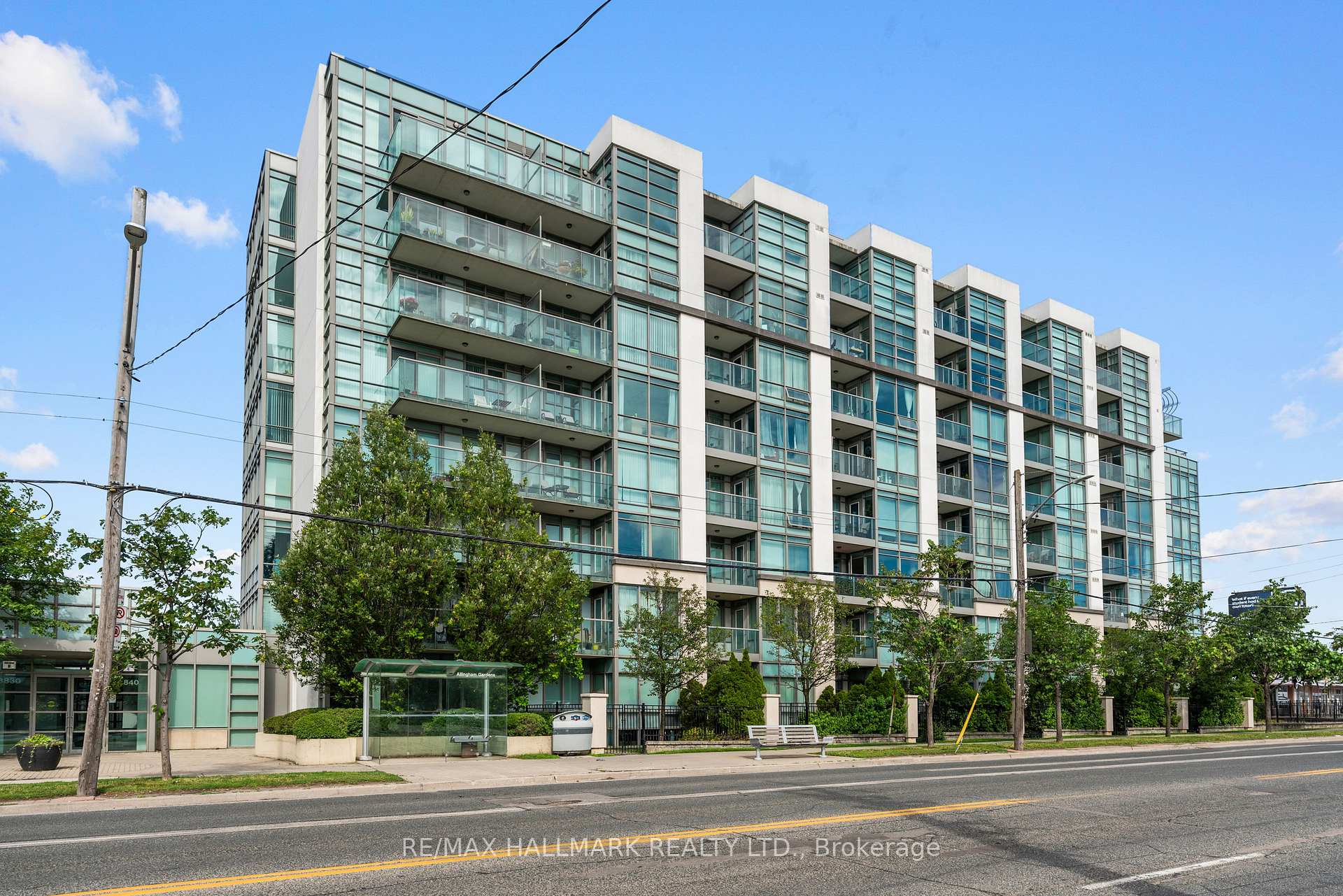 Photo of Unit 511, 3840 Bathurst Street
