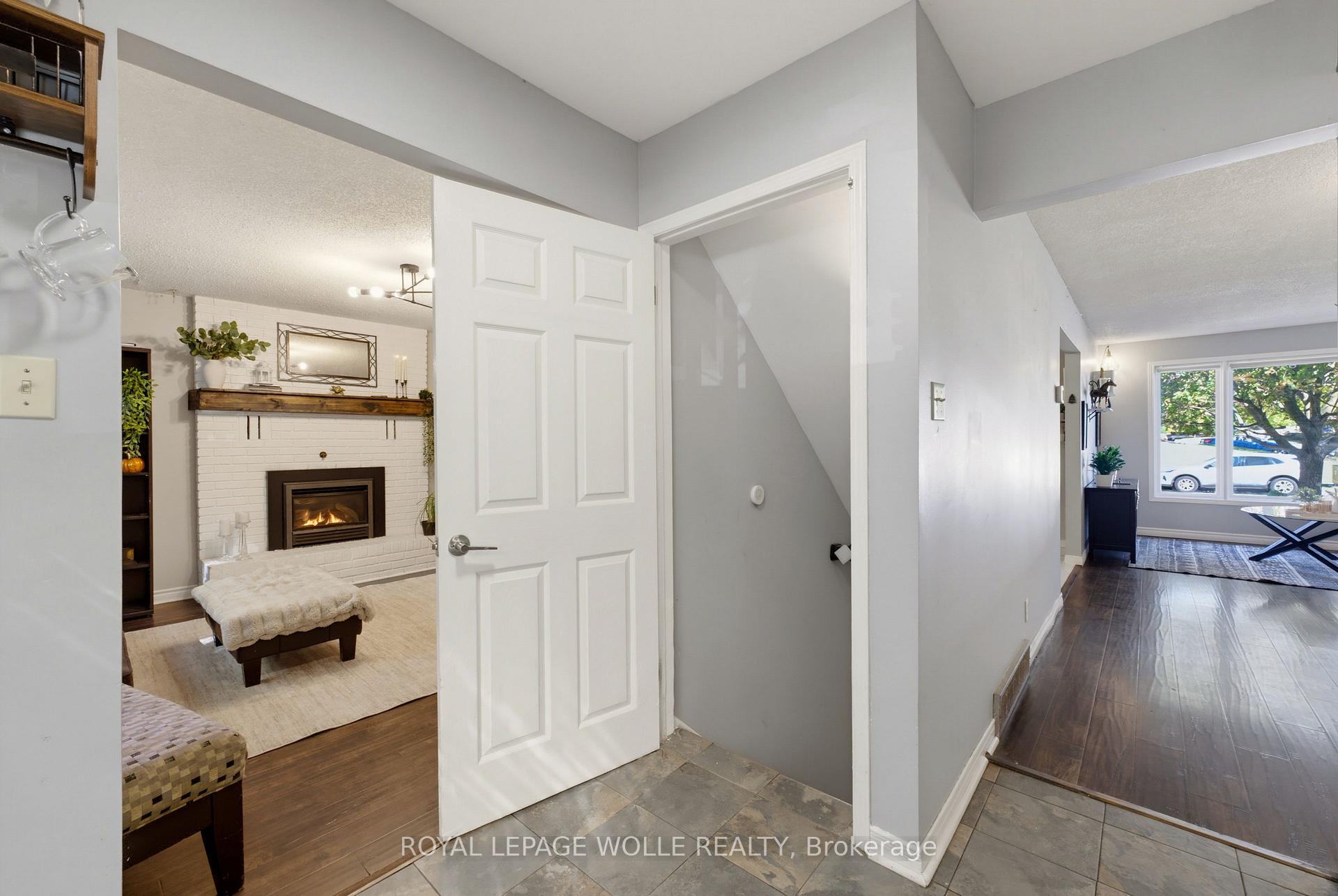 Photo 18 of 74 Stirling Macgregor Drive, Cambridge, St Andrews/Southwood — HOMEH