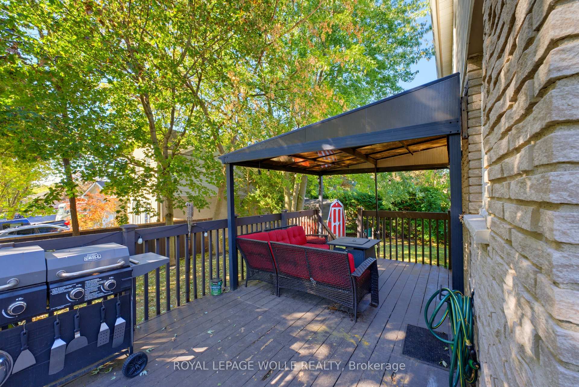 Photo 26 of 74 Stirling Macgregor Drive, Cambridge, St Andrews/Southwood — HOMEH