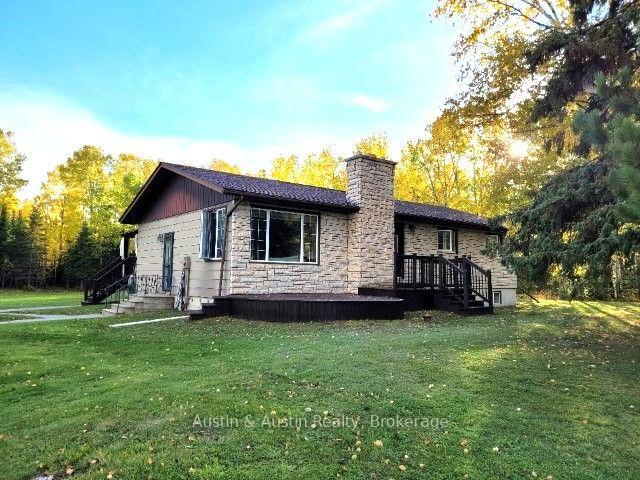 Photo of 257 McMillan Crescent