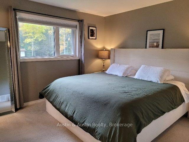 Photo 9 of 257 McMillan Crescent, Dryden, Barclay — HOMEH