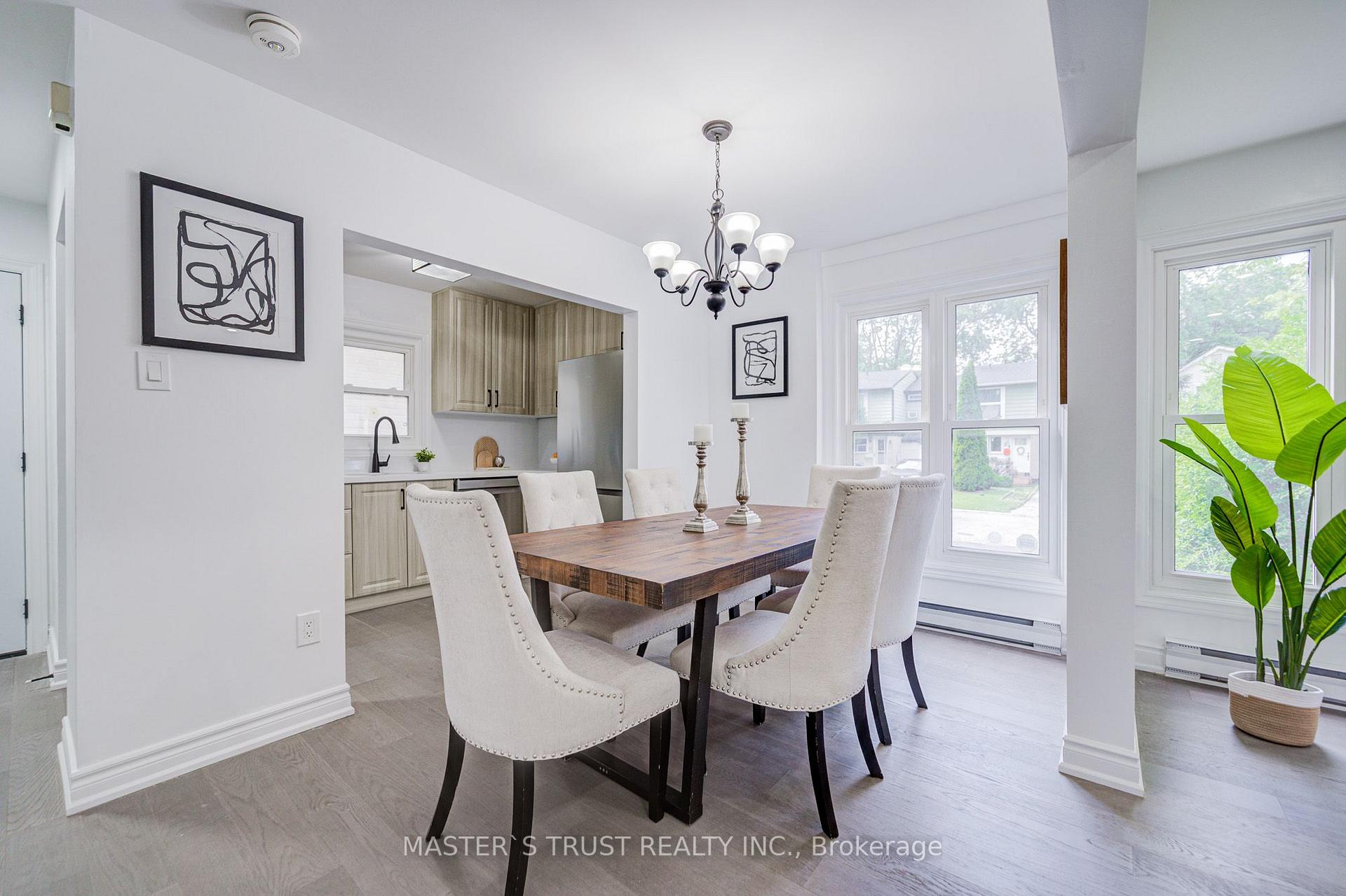 Photo 5 of 4 Gatsby Square, Brampton, Northgate — HOMEH