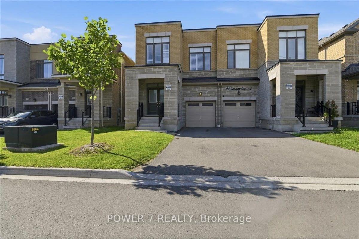 Photo 3 of 94 Conarty Crescent, Whitby, Rural Whitby — HOMEH