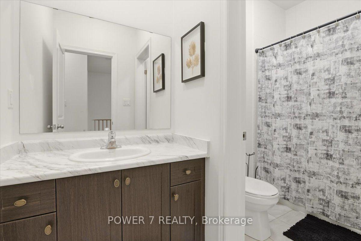 Photo 23 of 94 Conarty Crescent, Whitby, Rural Whitby — HOMEH