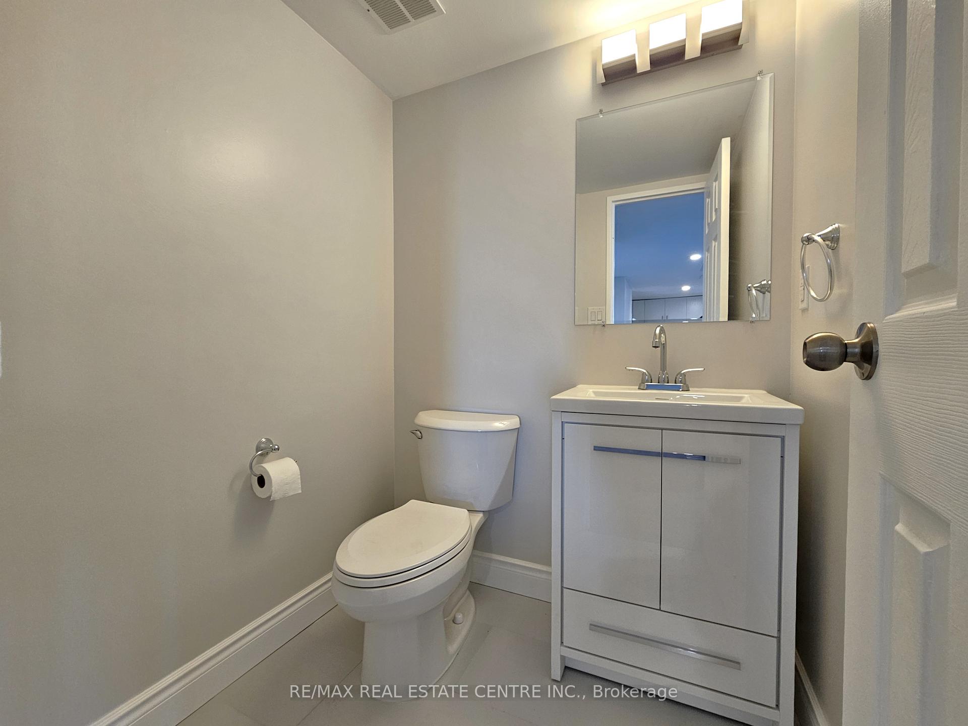Photo 3 of Unit 508, 260 Sheldon Avenue N, Kitchener, Eastwood — HOMEH