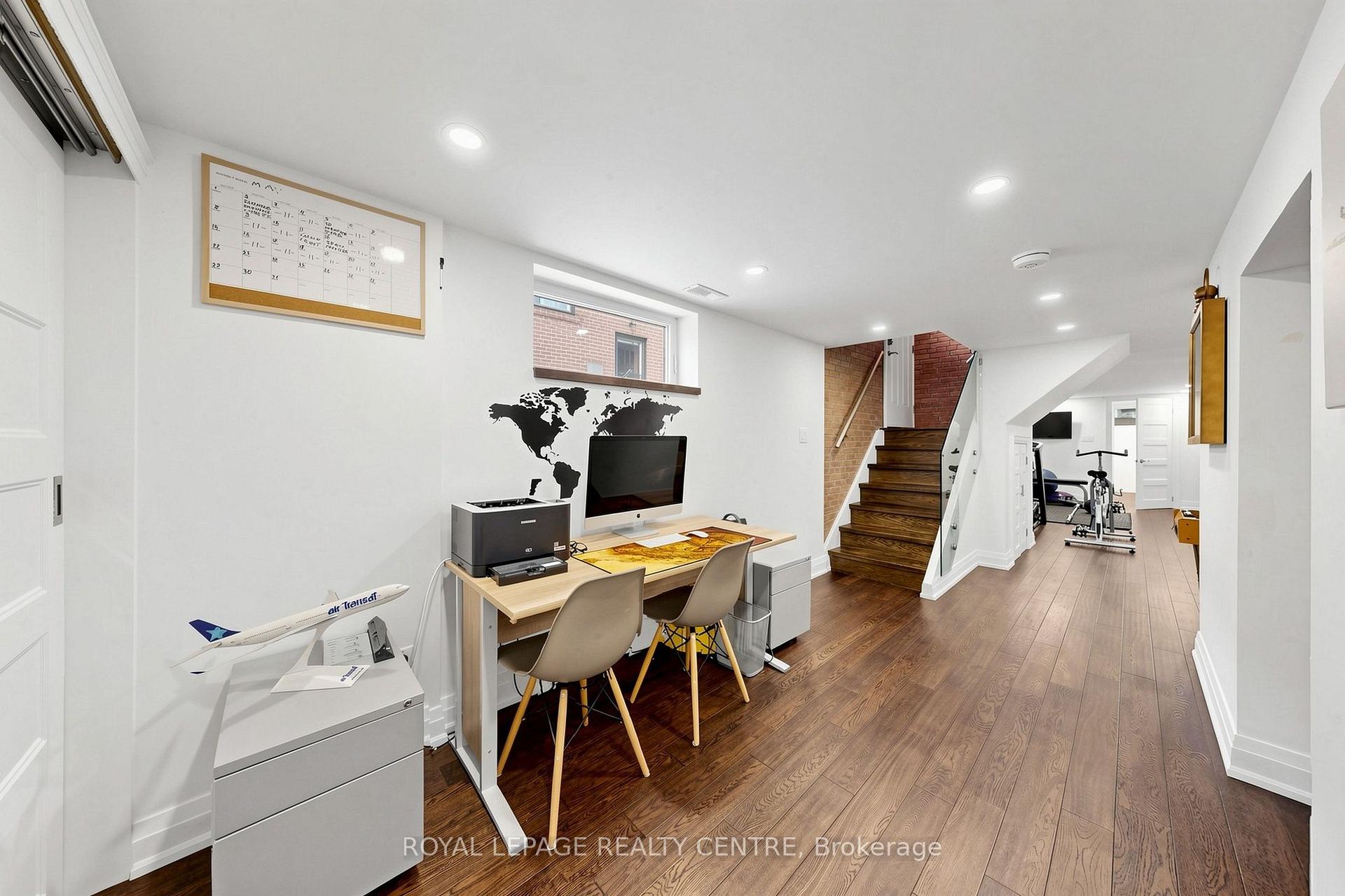 Photo 21 of 1577 Sandgate Crescent, Mississauga, Clarkson — HOMEH