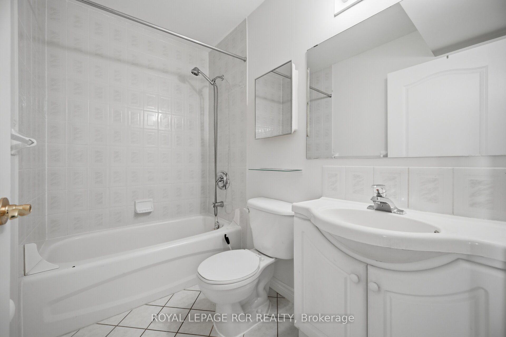 Photo 18 of Unit 304, 10 Dayspring Circle, Brampton, Goreway Drive Corridor — HOMEH