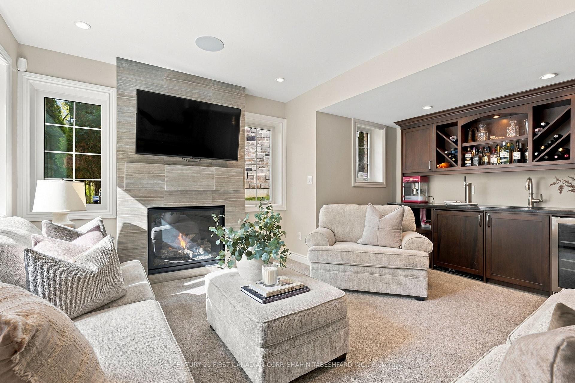Photo 51 of 2425 Waterside Close, London, North R — HOMEH