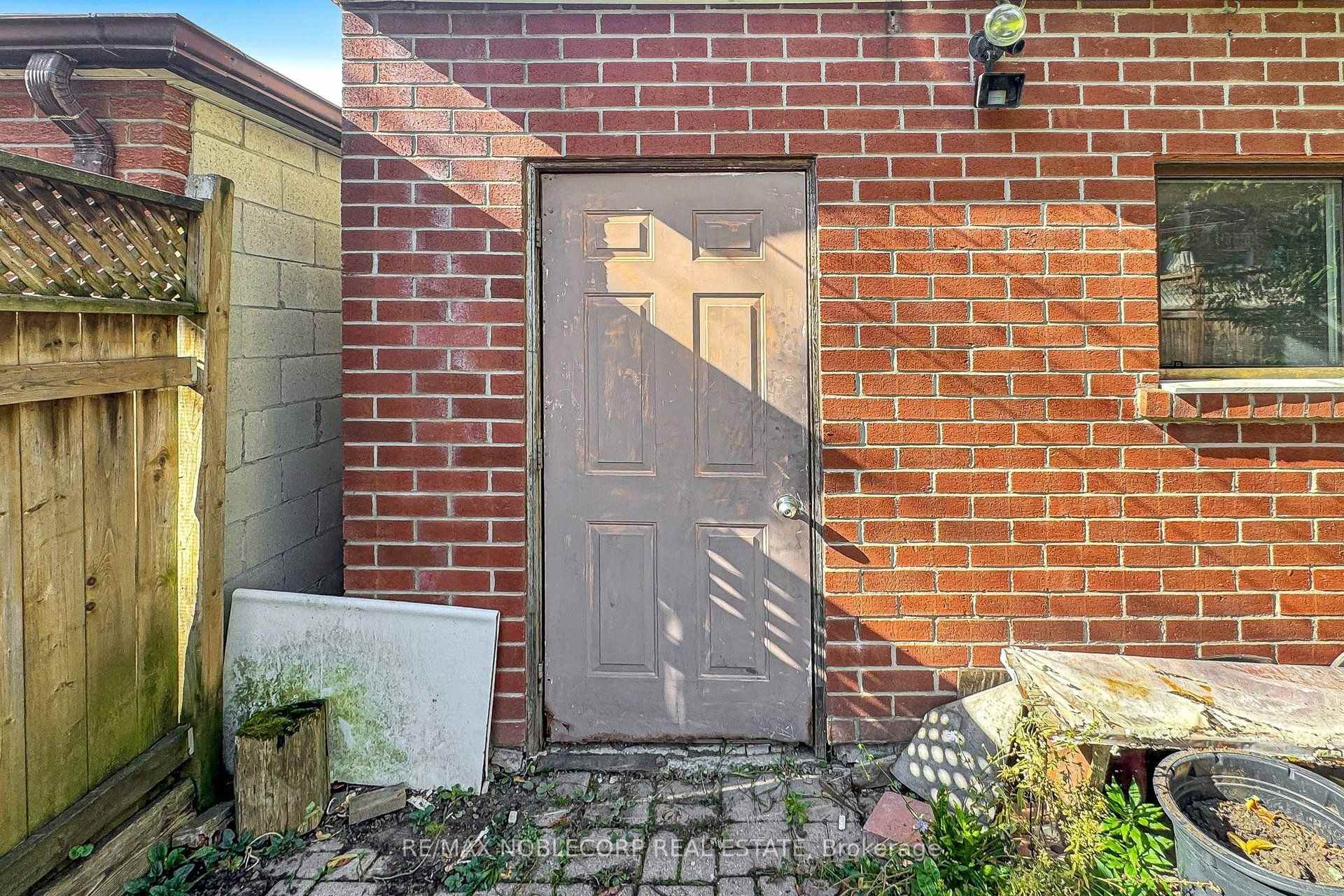 Photo 48 of 36 Earlscourt Avenue, Toronto, Corso Italia-Davenport — HOMEH
