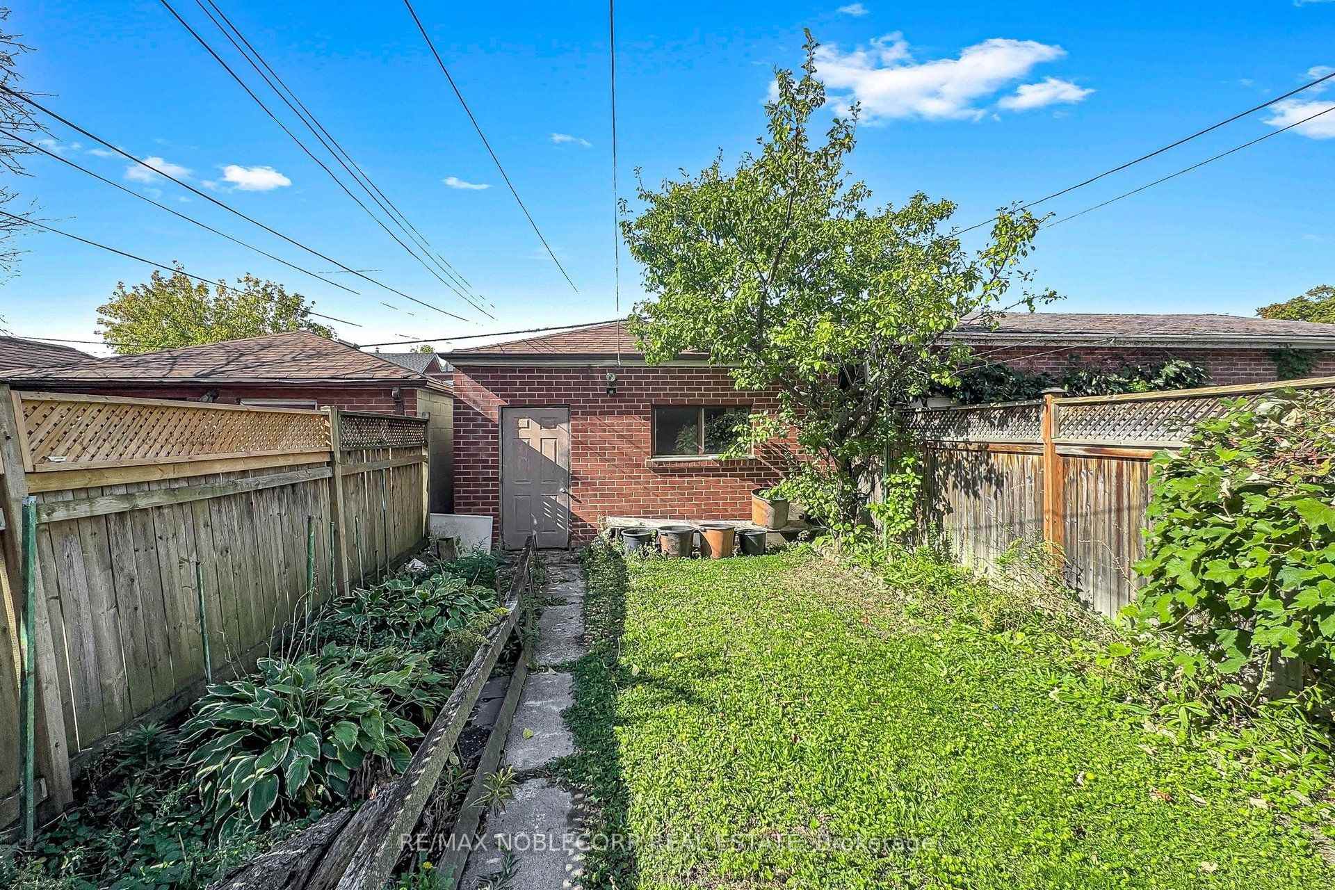 Photo 49 of 36 Earlscourt Avenue, Toronto, Corso Italia-Davenport — HOMEH