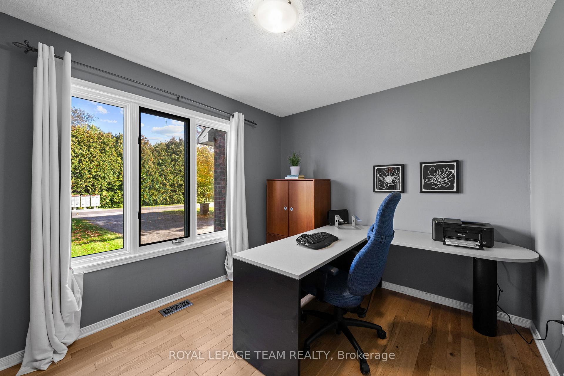 Photo 12 of 1366 Cornfield Crescent, Ottawa, Greely — HOMEH