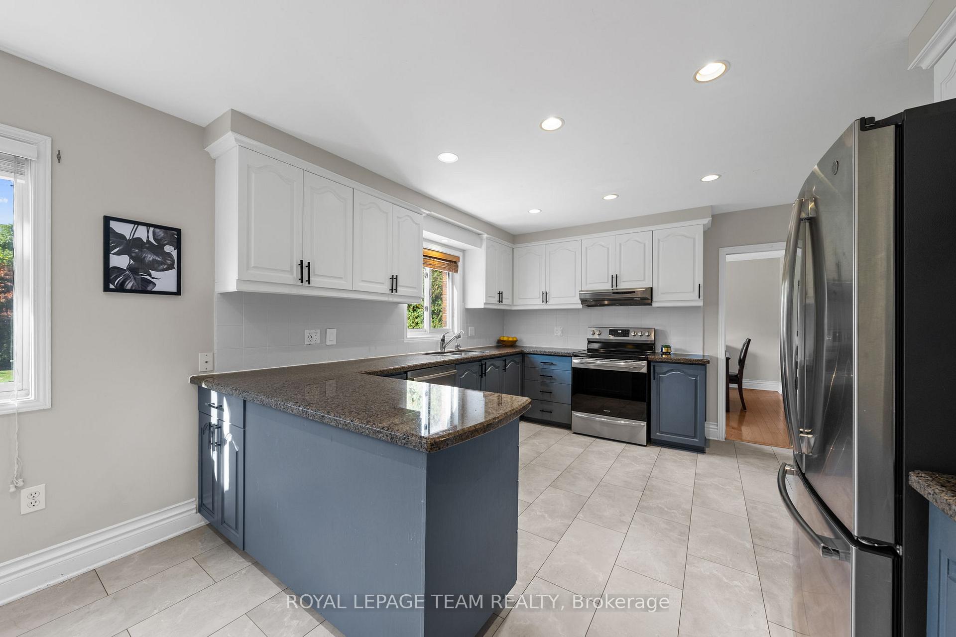 Photo 17 of 1366 Cornfield Crescent, Ottawa, Greely — HOMEH