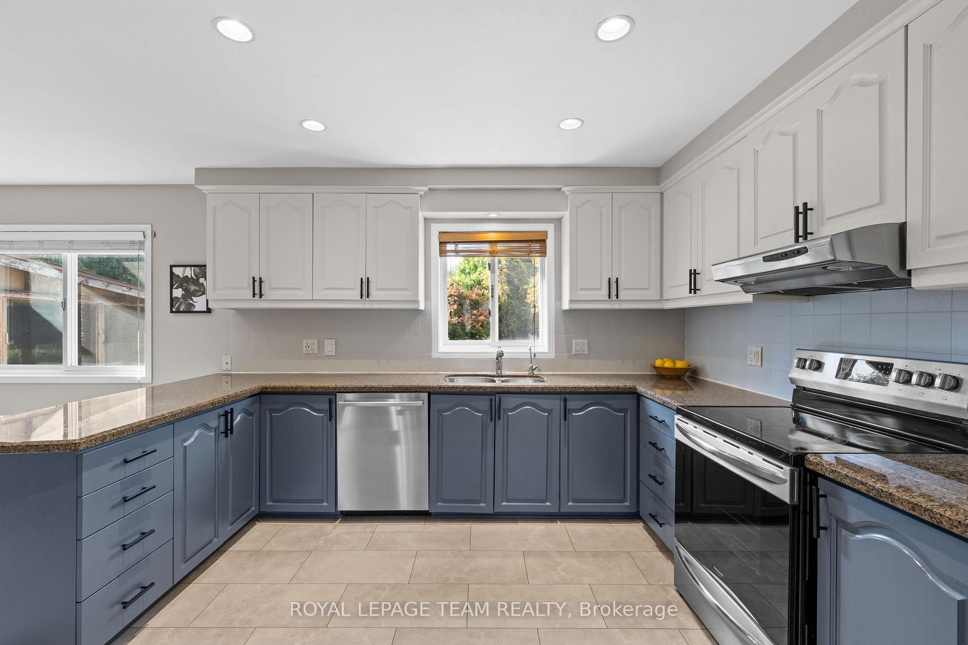 Photo 18 of 1366 Cornfield Crescent, Ottawa, Greely — HOMEH
