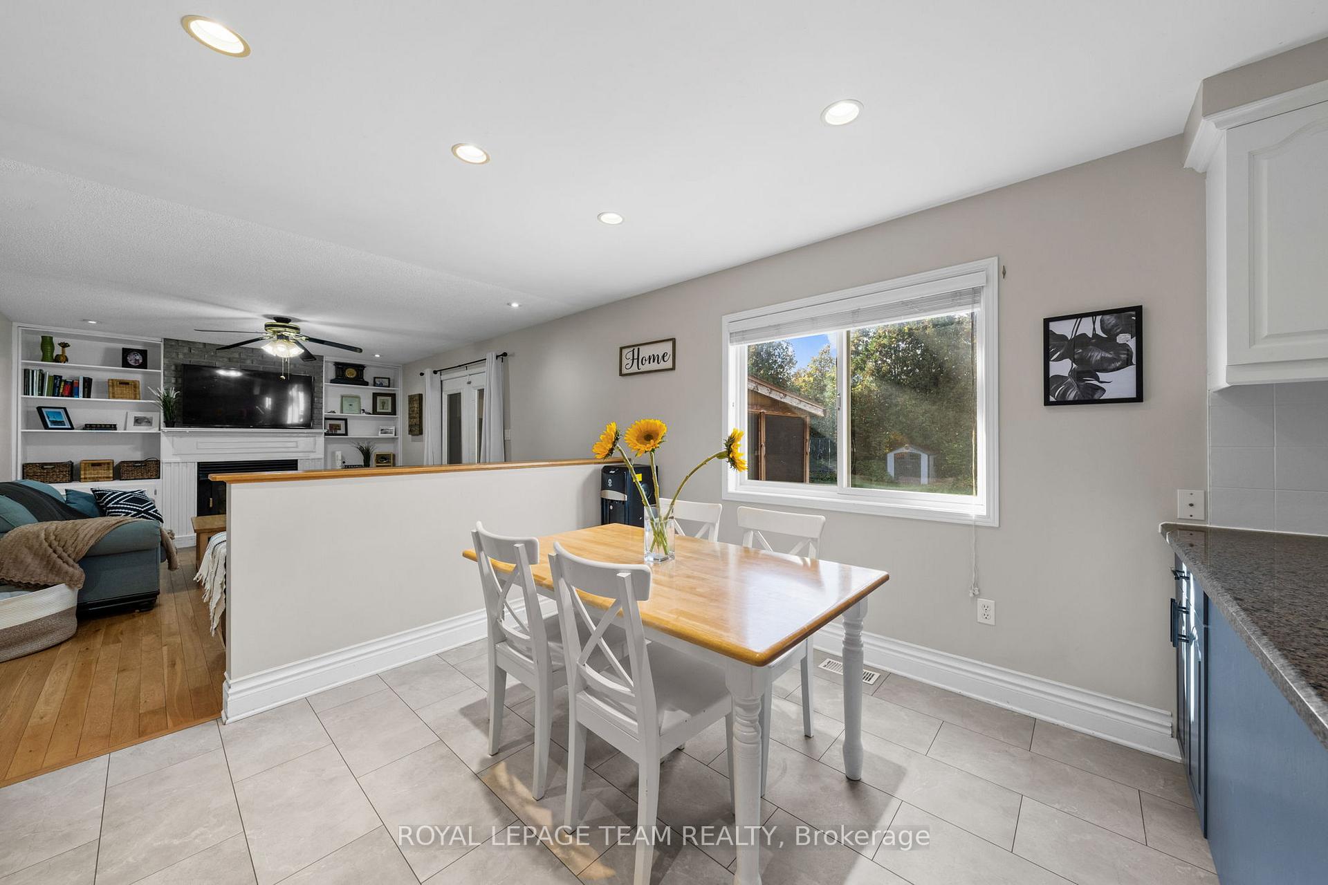 Photo 19 of 1366 Cornfield Crescent, Ottawa, Greely — HOMEH