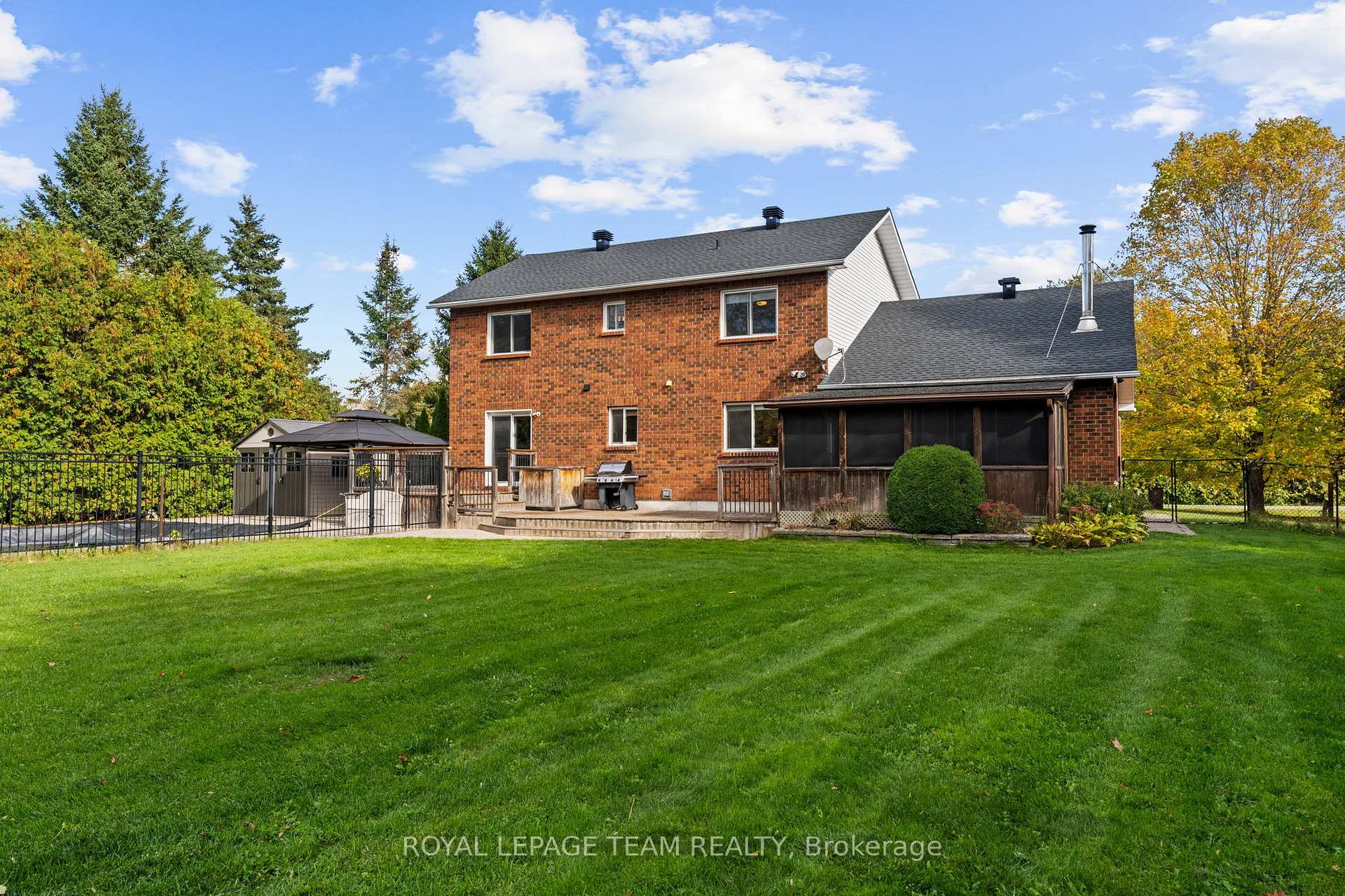 Photo 44 of 1366 Cornfield Crescent, Ottawa, Greely — HOMEH