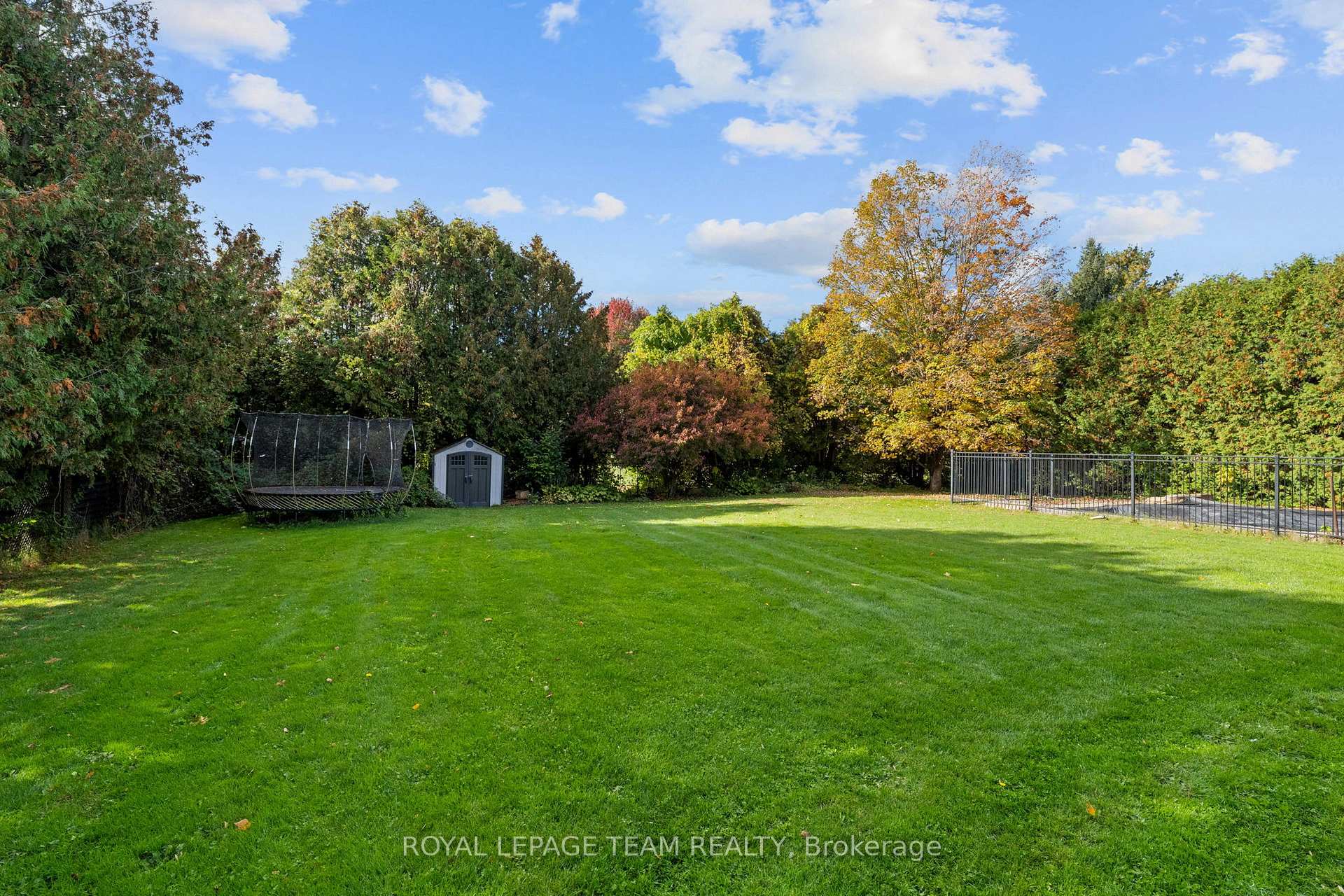 Photo 47 of 1366 Cornfield Crescent, Ottawa, Greely — HOMEH