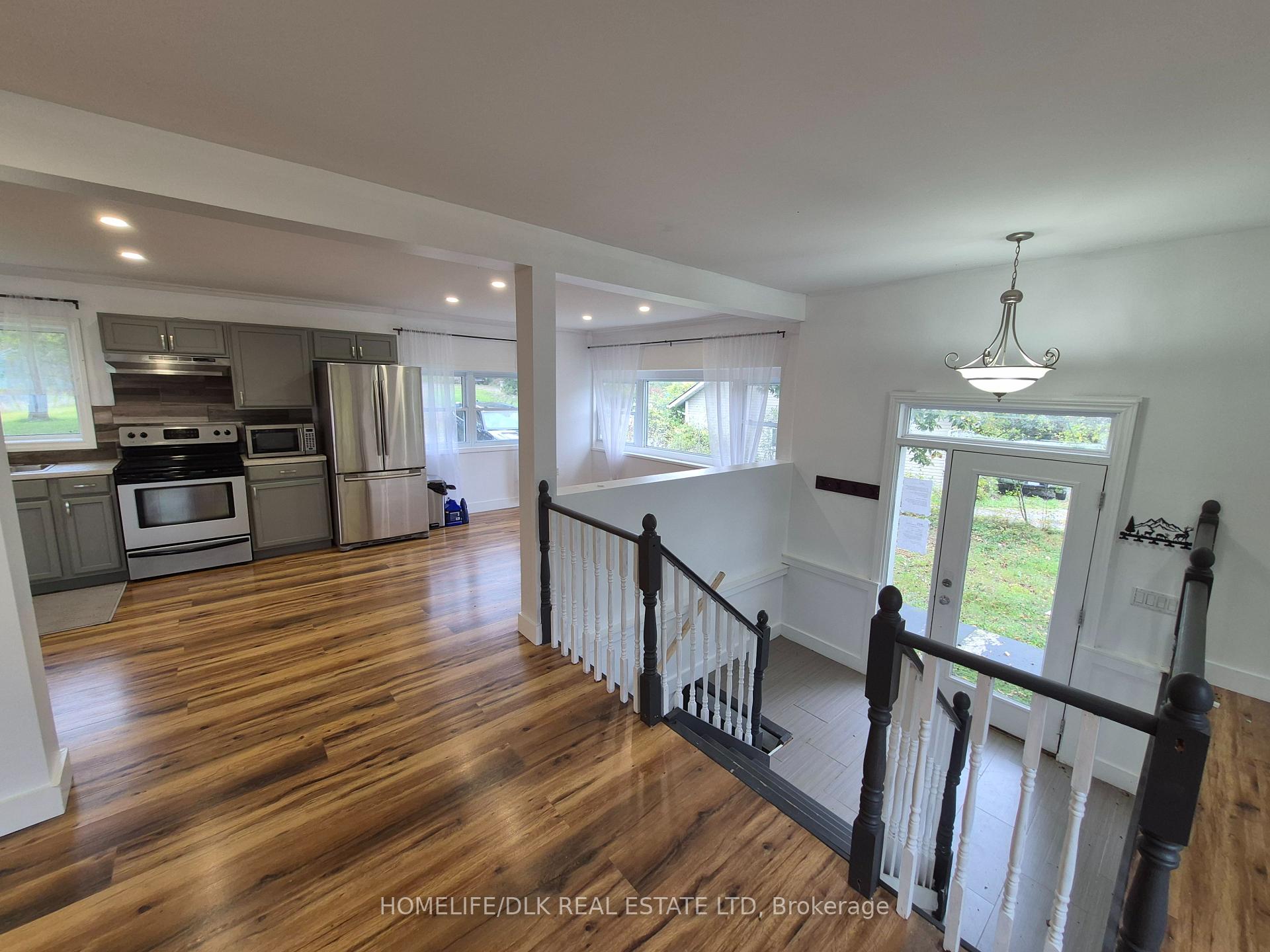 Photo 5 of 225 Johnson Bay Lane, Frontenac Islands, Howe Island — HOMEH