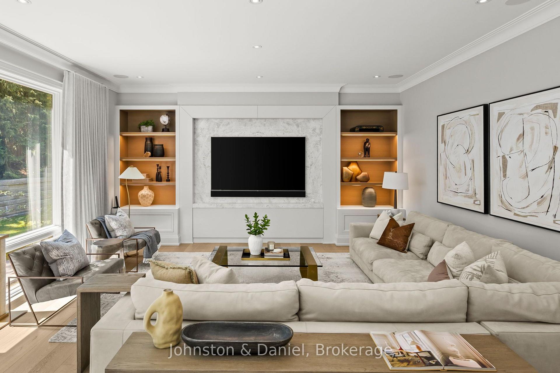 Photo 14 of 5 Pine Forest Road, North York, Bridle Path-Sunnybrook-York Mills — HOMEH
