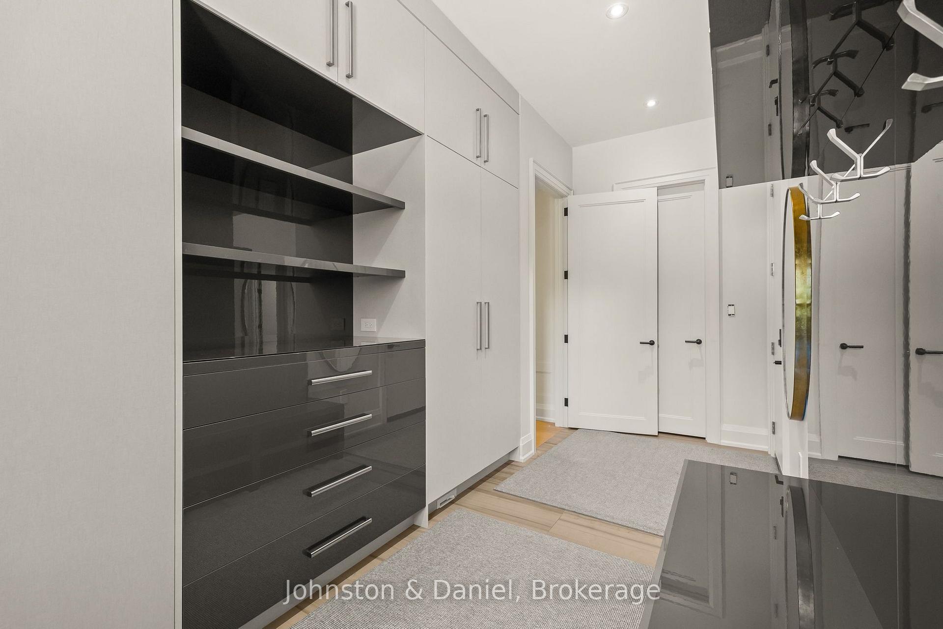 Photo 20 of 5 Pine Forest Road, North York, Bridle Path-Sunnybrook-York Mills — HOMEH