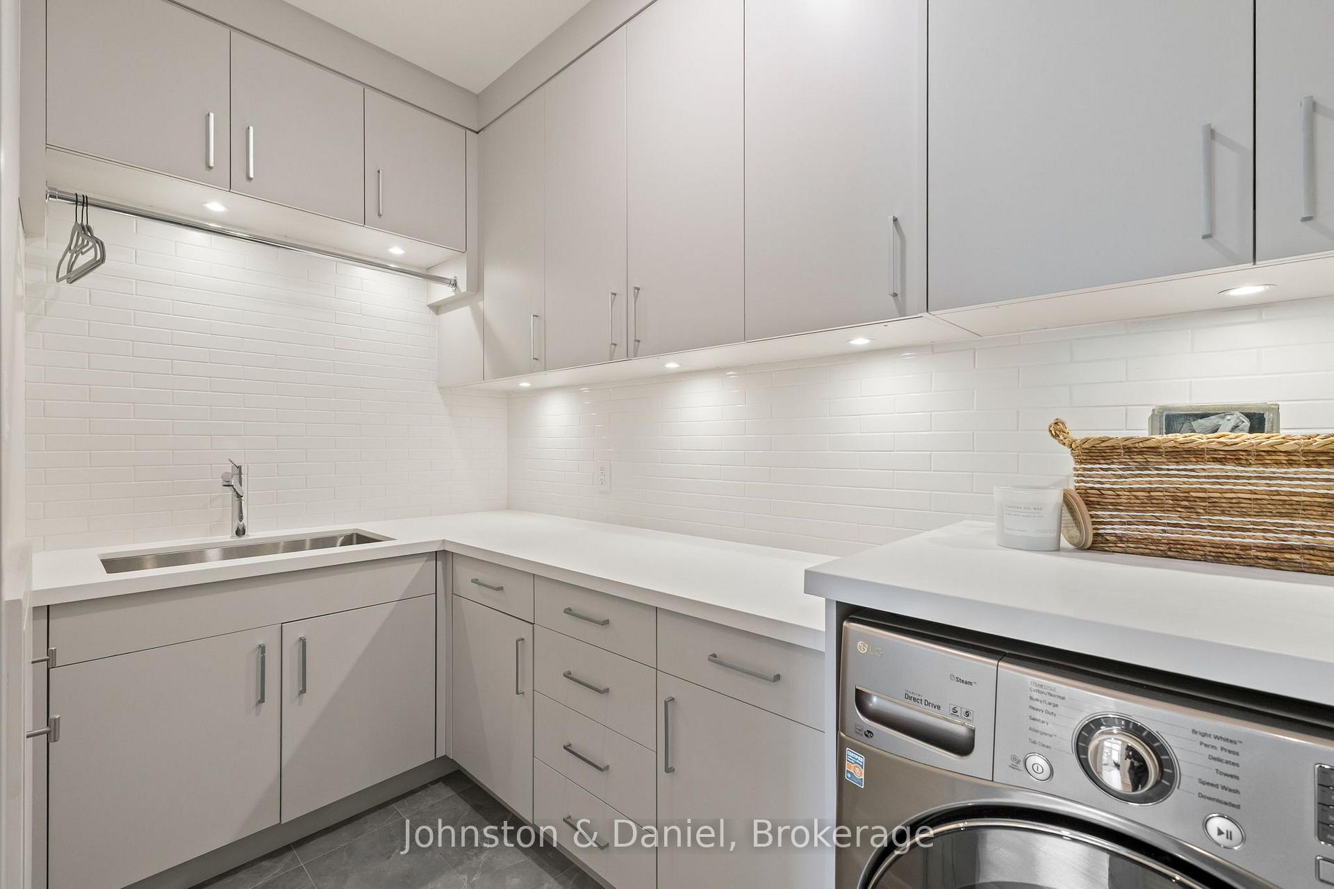 Photo 31 of 5 Pine Forest Road, North York, Bridle Path-Sunnybrook-York Mills — HOMEH
