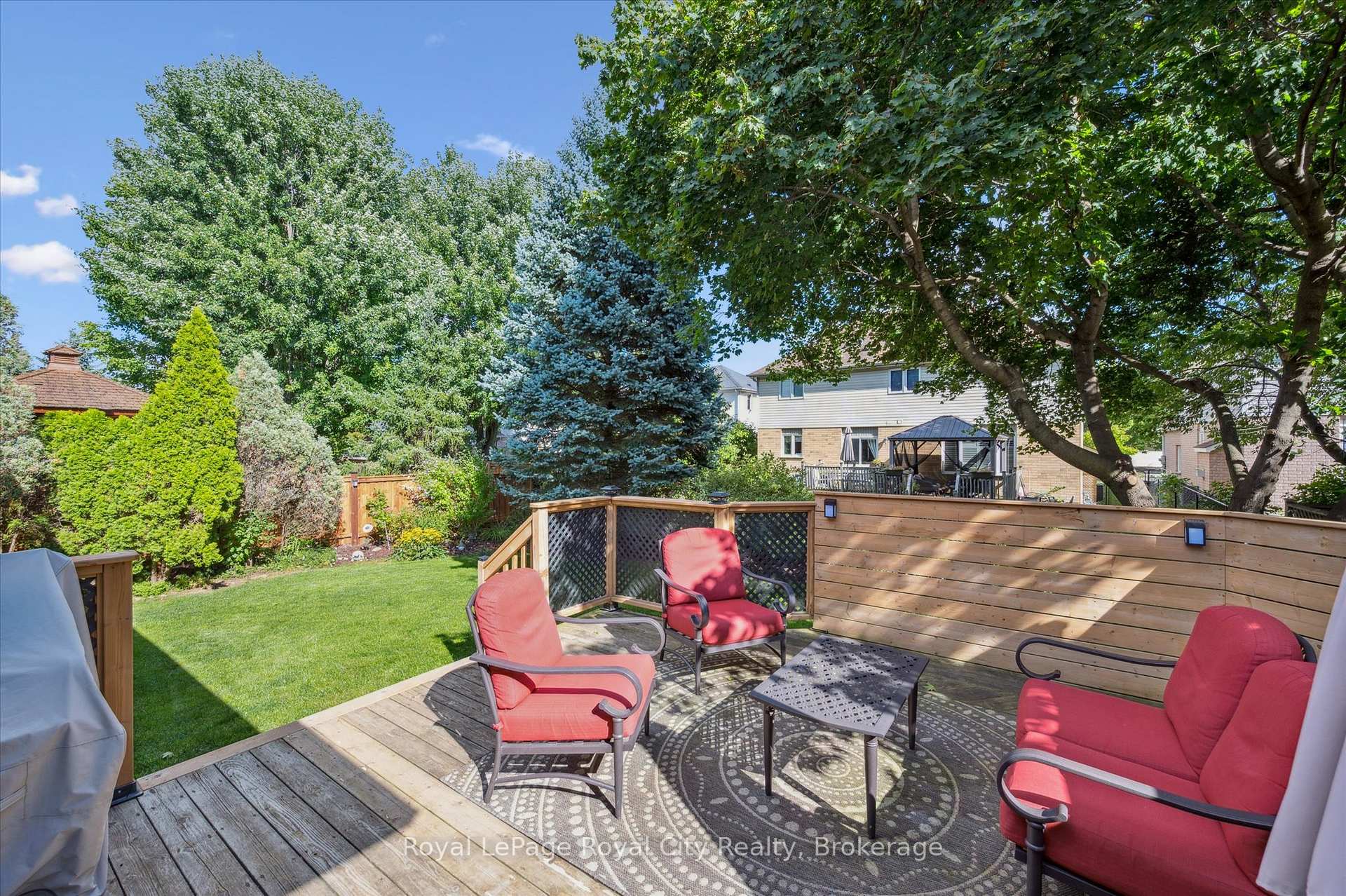 Photo 47 of 27 Oakridge Crescent, Guelph, Pineridge/Westminster Woods — HOMEH