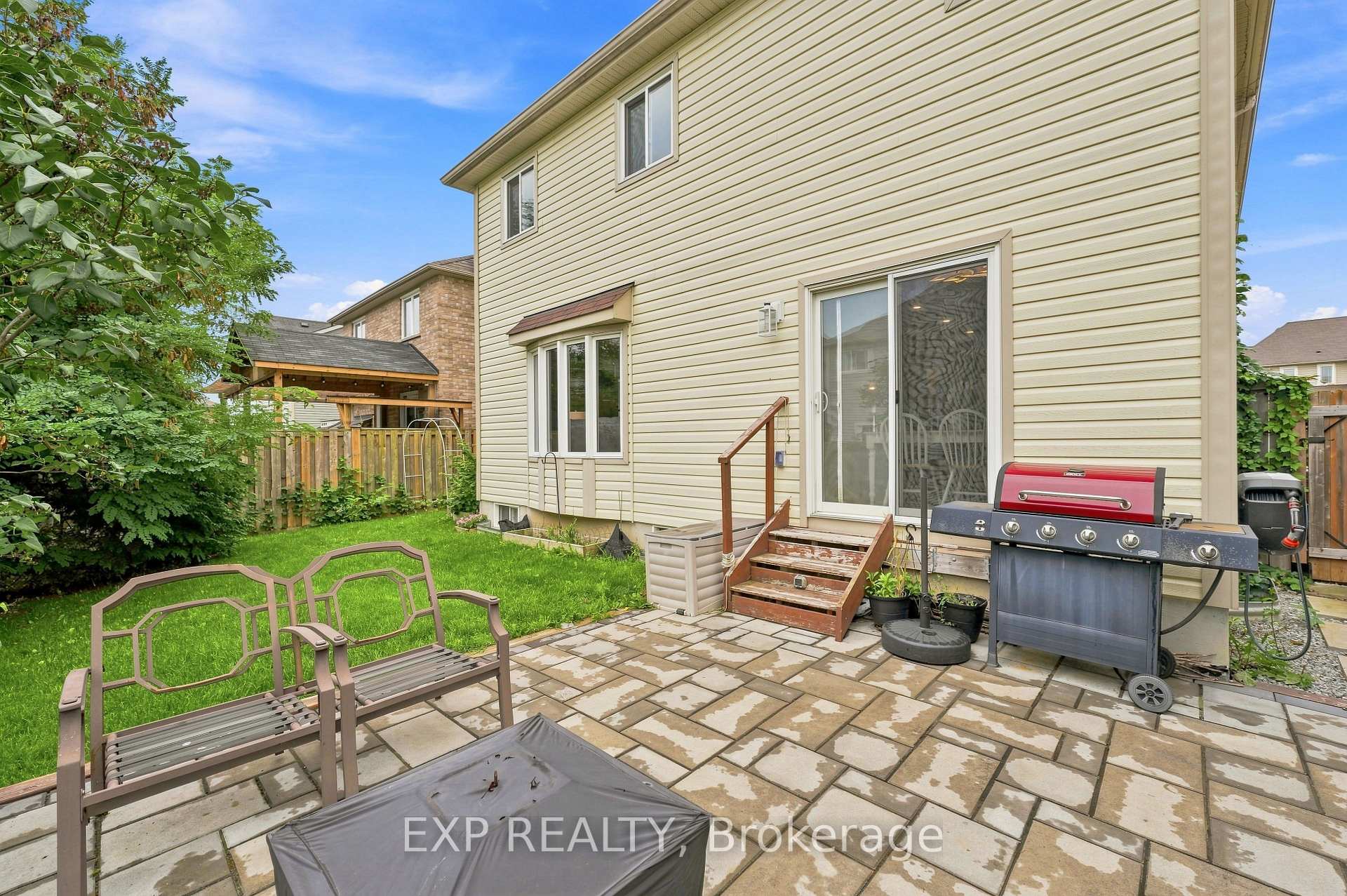 Photo 39 of 70 Thornlodge Drive, Georgina, Keswick South — HOMEH