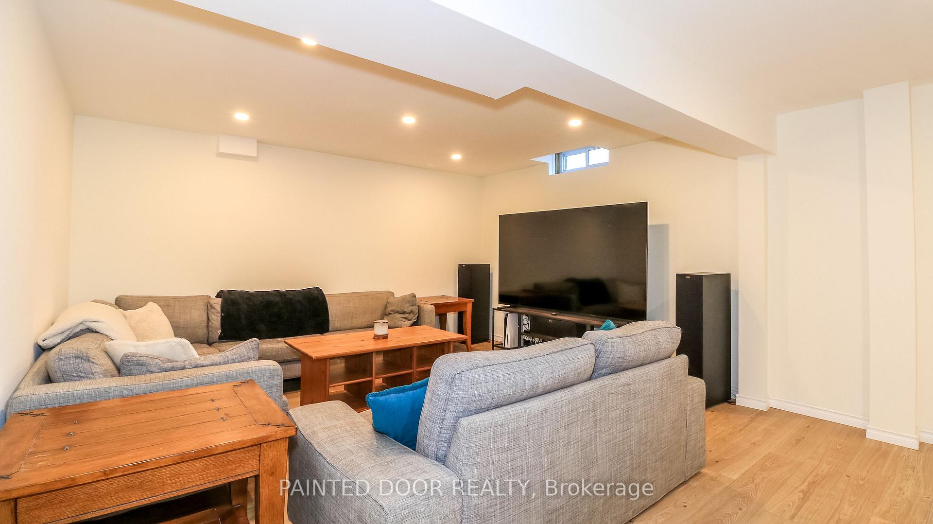 Photo 22 of 105 Oren Boulevard, Barrie, Sunnidale — HOMEH