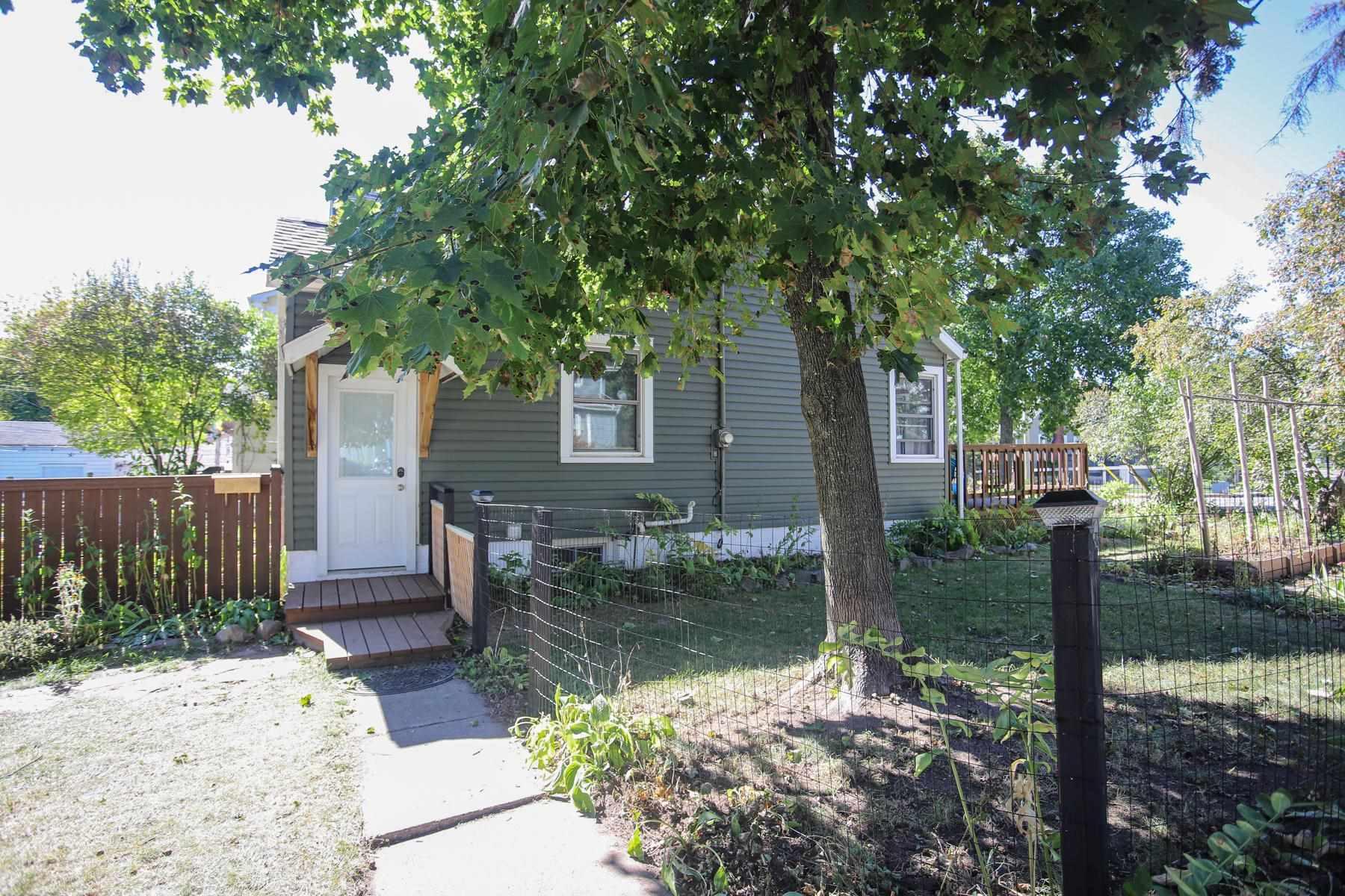 Photo 2 of 28 Putney Road, Sault Ste Marie, Ward 2 — HOMEH