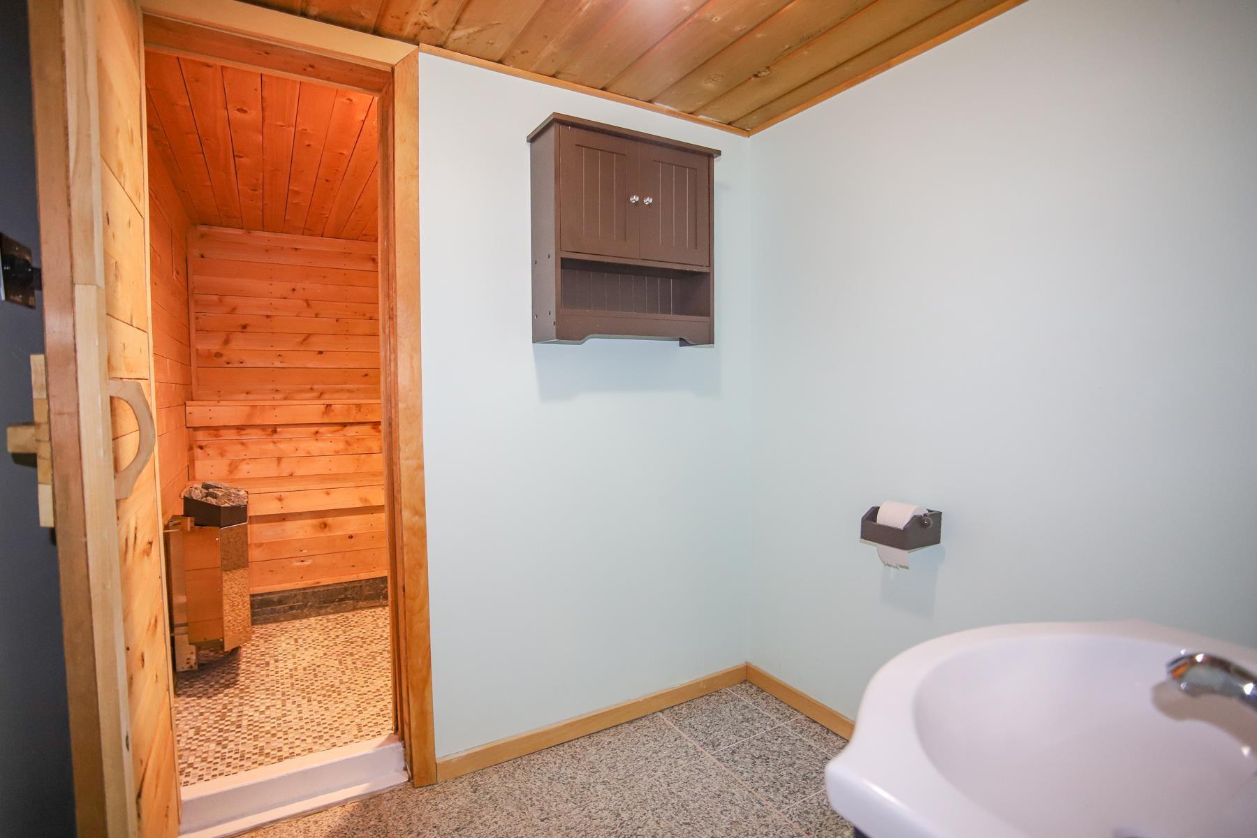 Photo 15 of 28 Putney Road, Sault Ste Marie, Ward 2 — HOMEH