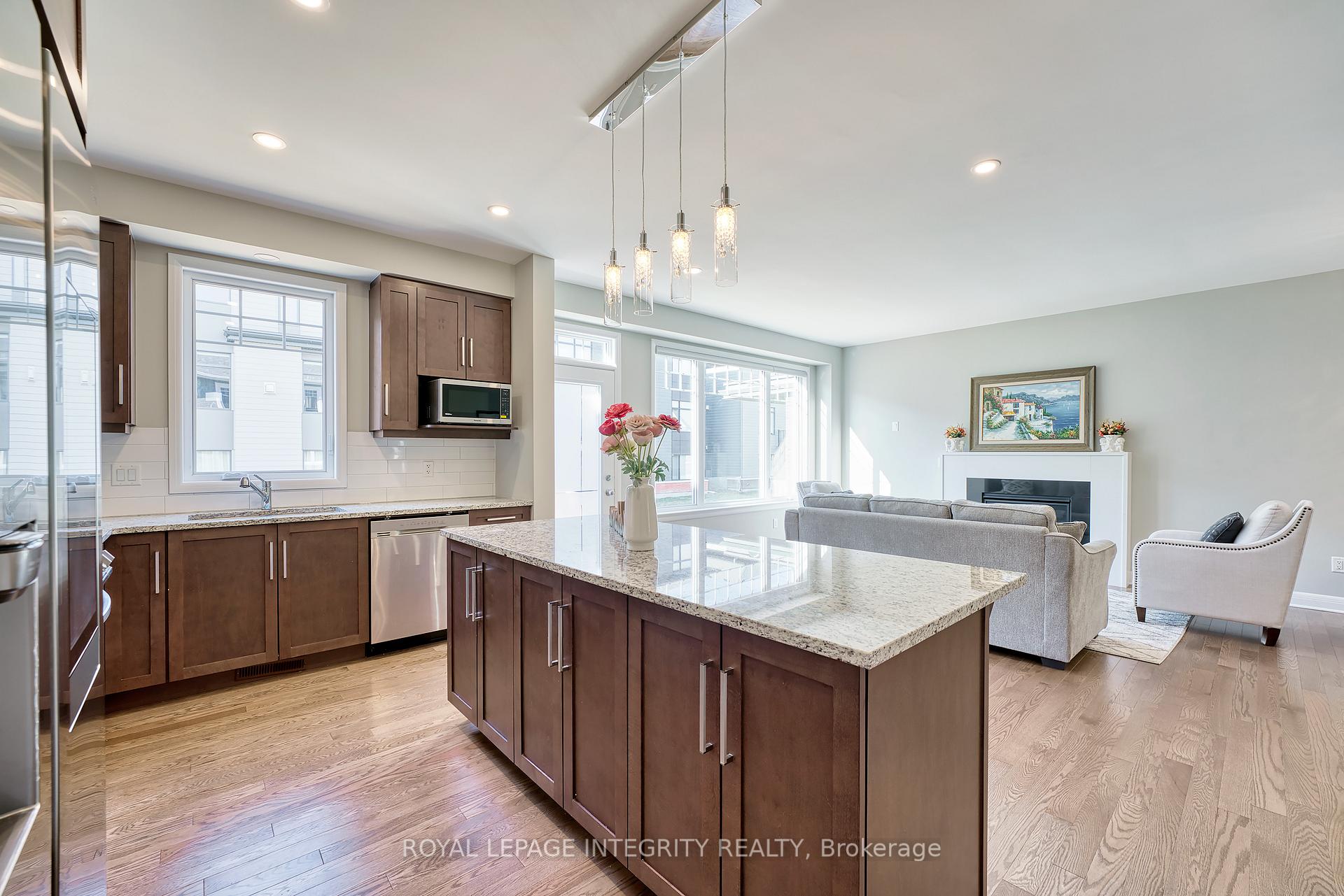 Photo 20 of 232 Ketchikan Crescent, Ottawa, Kanata - Kanata Lakes/Heritage Hills — HOMEH