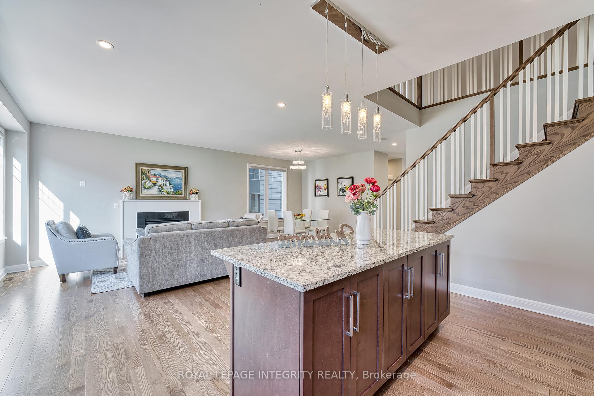 Photo 22 of 232 Ketchikan Crescent, Ottawa, Kanata - Kanata Lakes/Heritage Hills — HOMEH