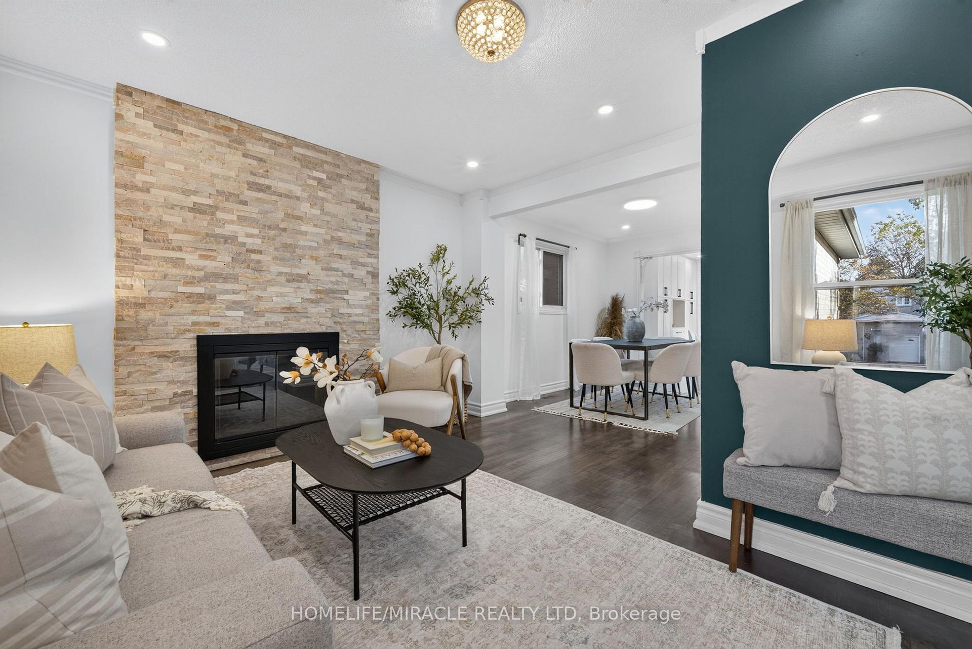 Photo 10 of 3 Trawley Crescent, Ajax, Central — HOMEH