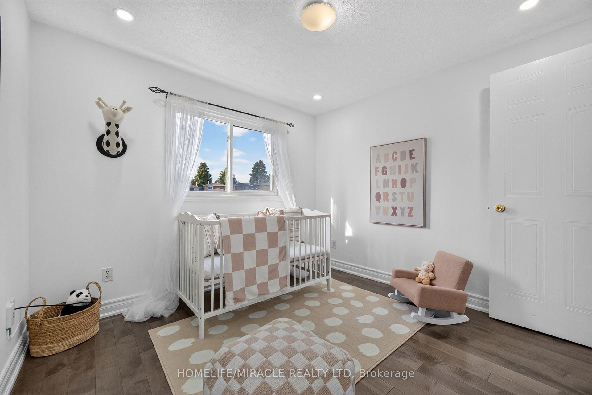 Photo 31 of 3 Trawley Crescent, Ajax, Central — HOMEH