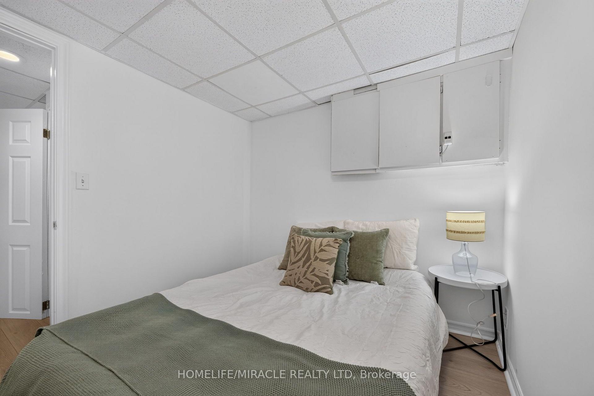 Photo 39 of 3 Trawley Crescent, Ajax, Central — HOMEH