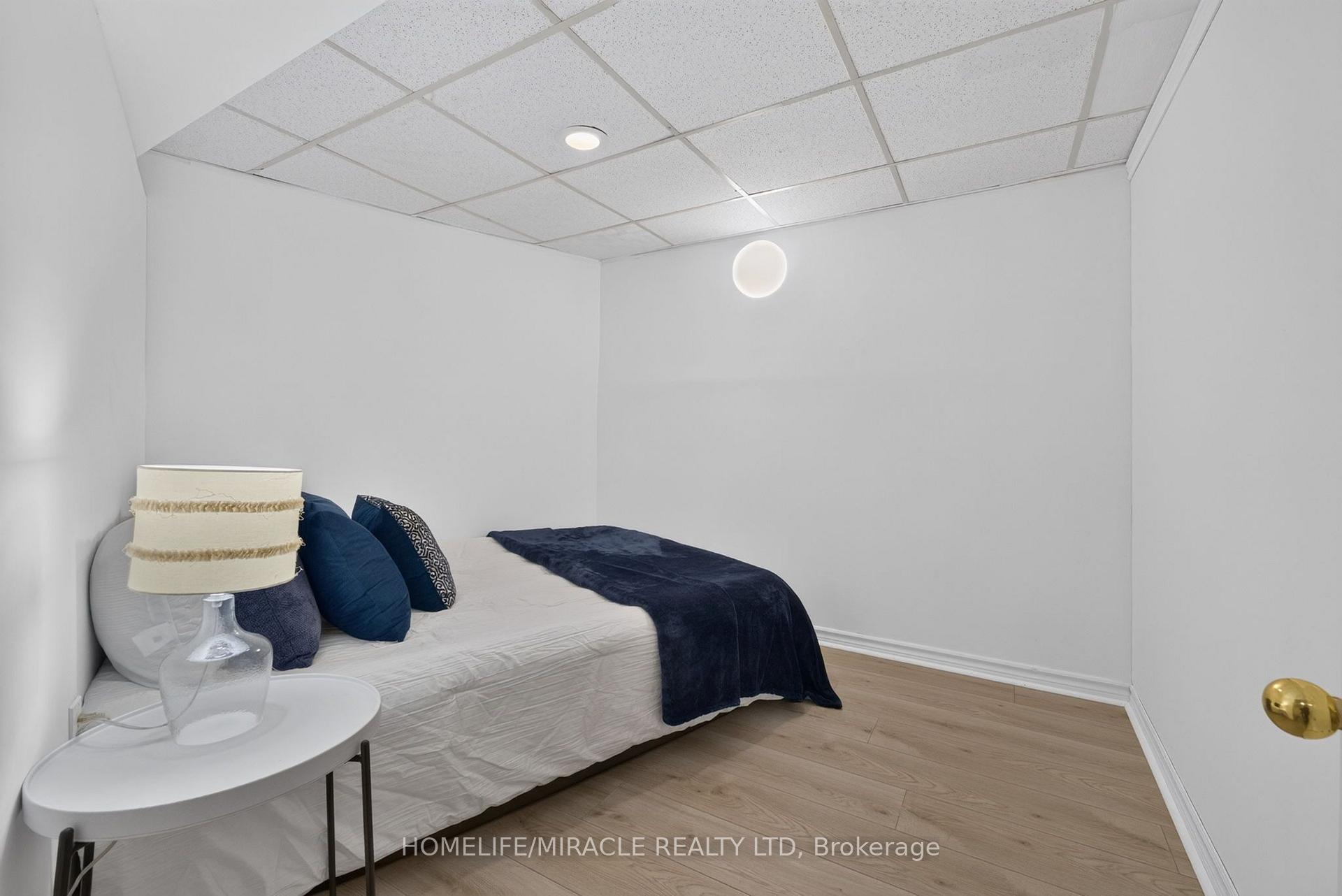 Photo 42 of 3 Trawley Crescent, Ajax, Central — HOMEH
