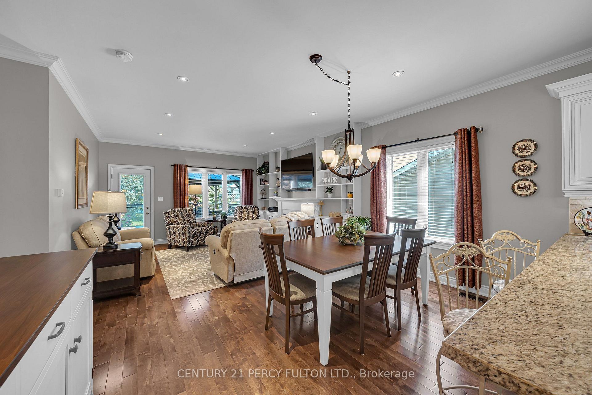 Photo 11 of 7 Eastbank Road, Clarington, Newcastle — HOMEH