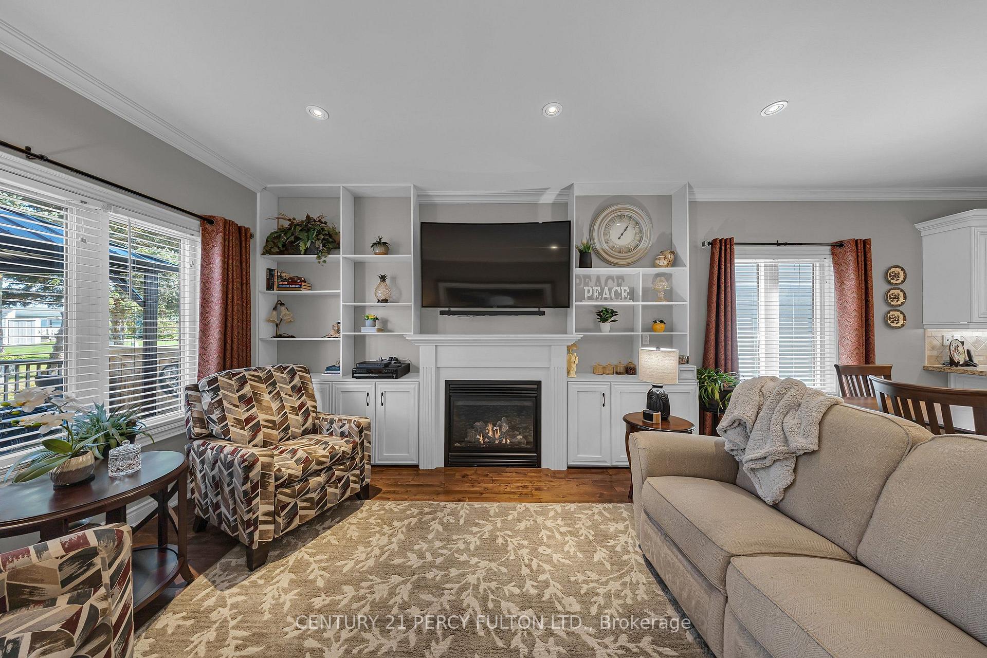 Photo 15 of 7 Eastbank Road, Clarington, Newcastle — HOMEH