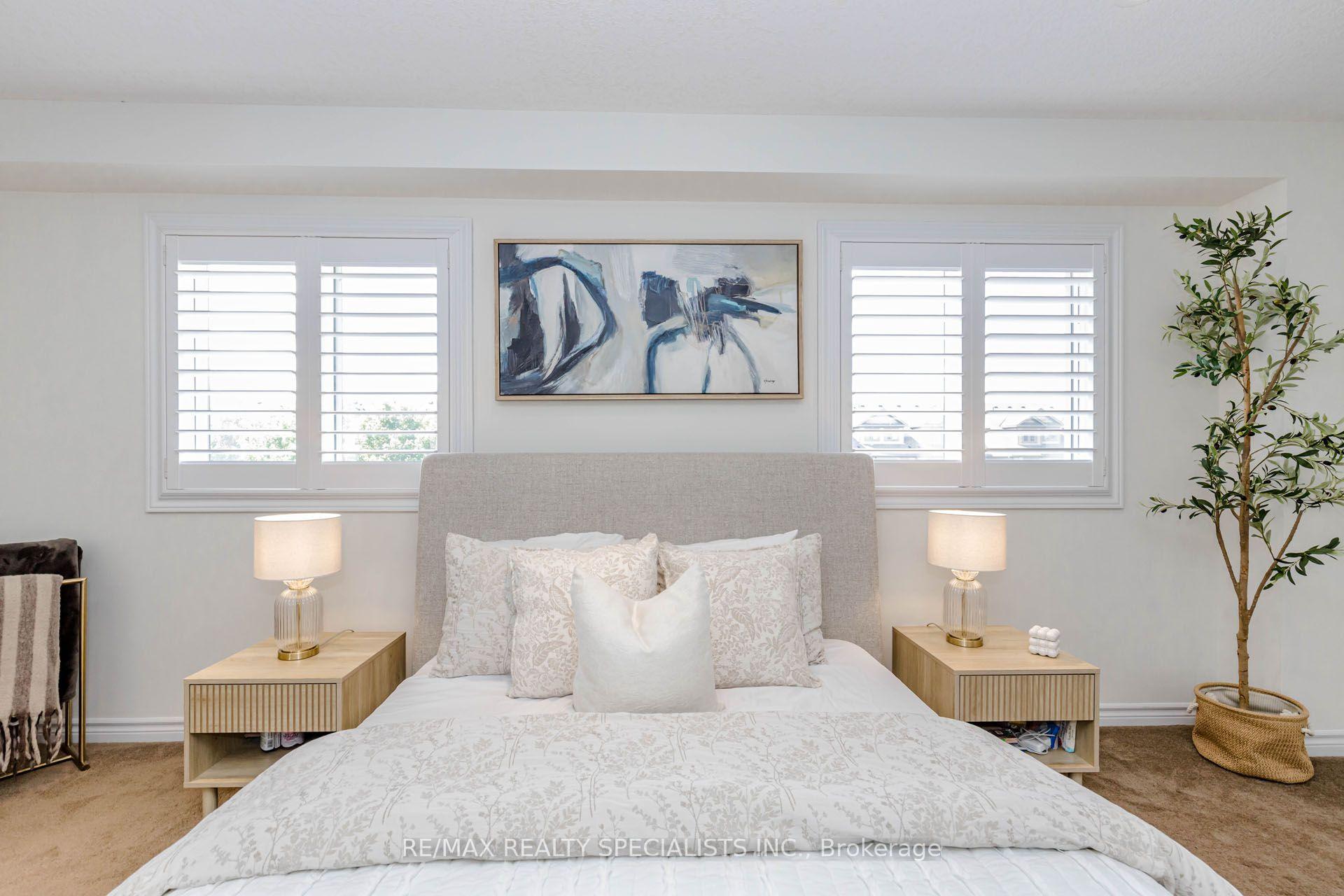 Photo 20 of Unit Main & Upper, 117 Norma Crescent, Guelph, Victoria North — HOMEH