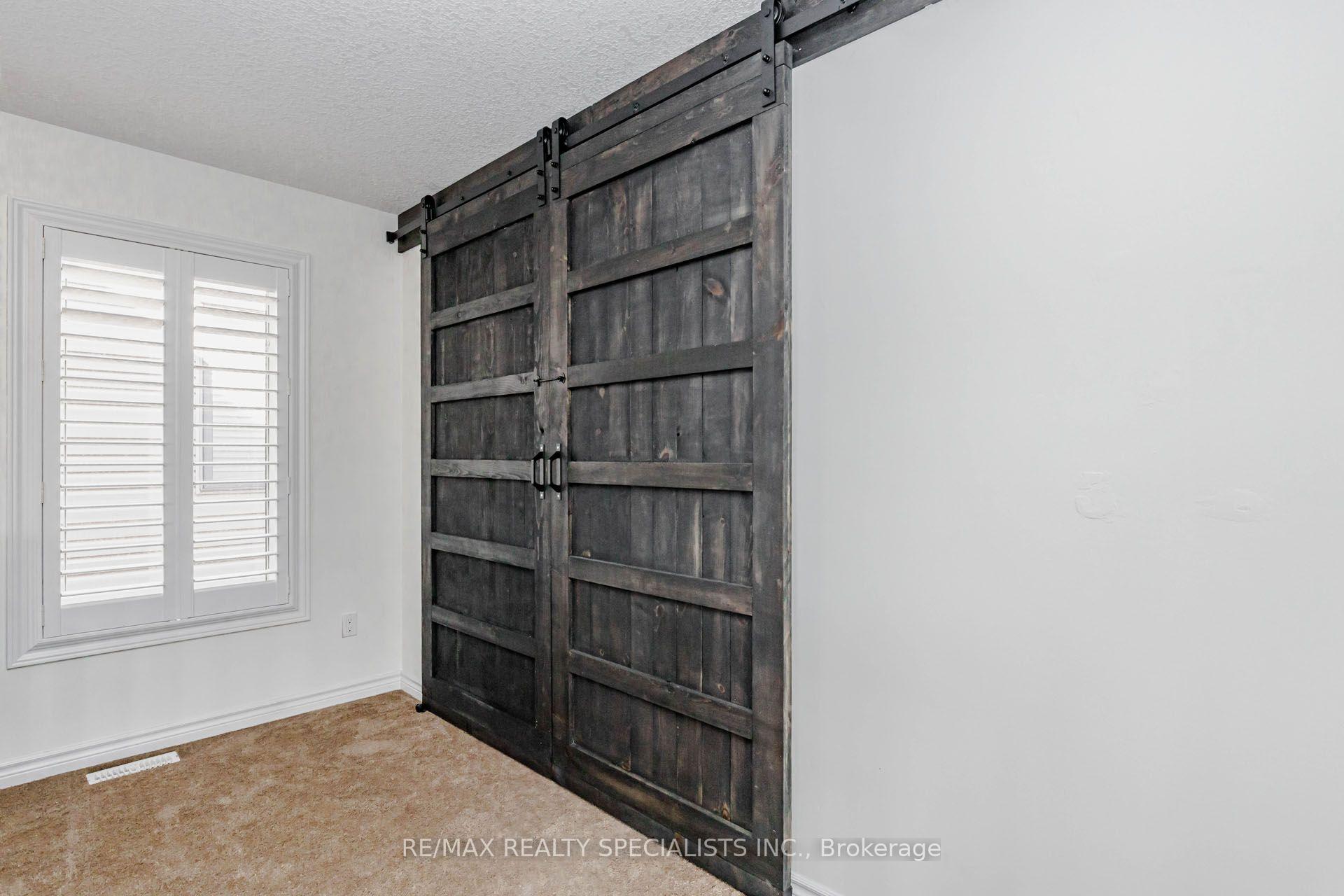 Photo 31 of Unit Main & Upper, 117 Norma Crescent, Guelph, Victoria North — HOMEH