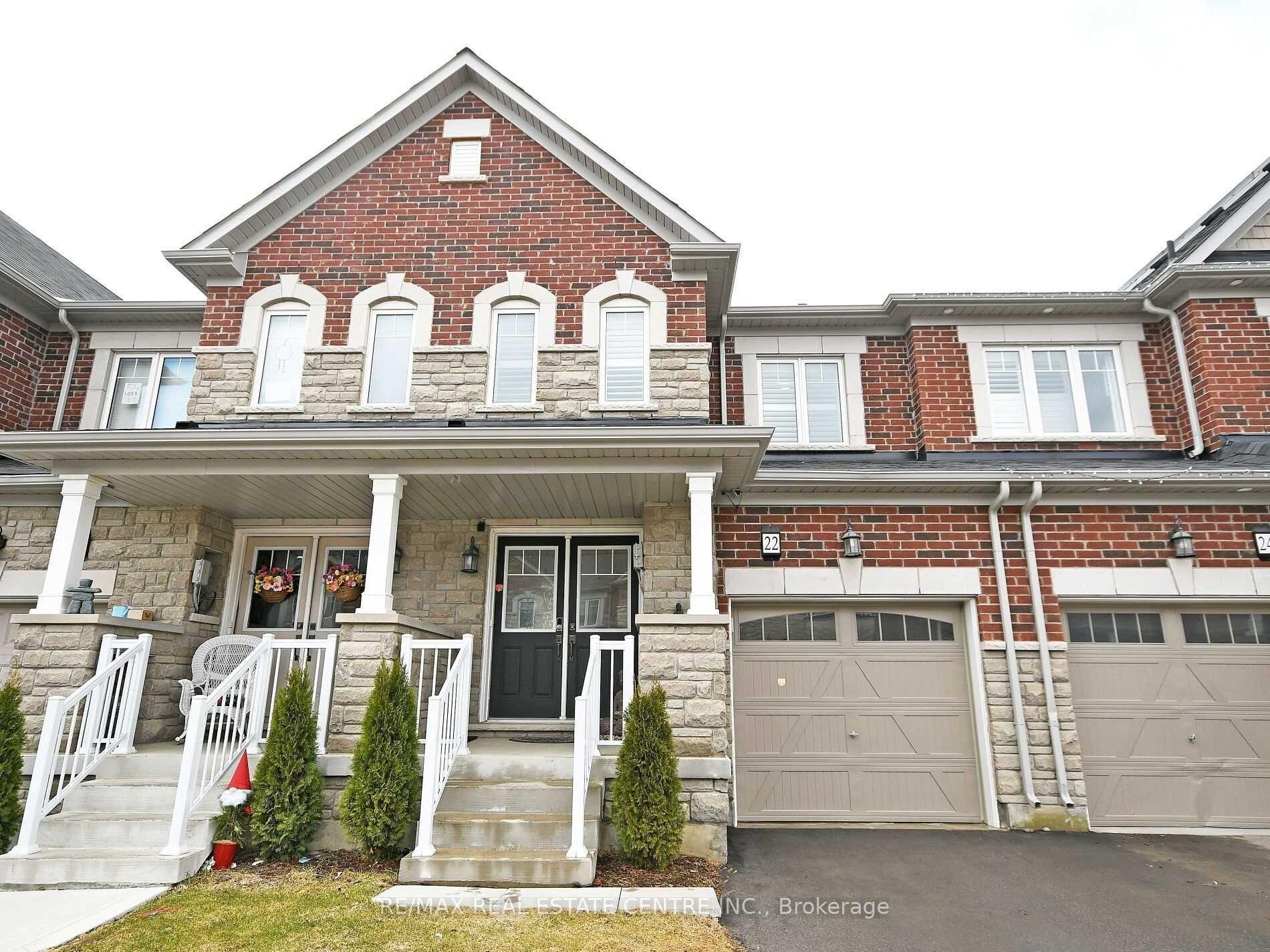 Photo 2 of 22 Hoover Road, Brampton, Northwest Brampton — HOMEH