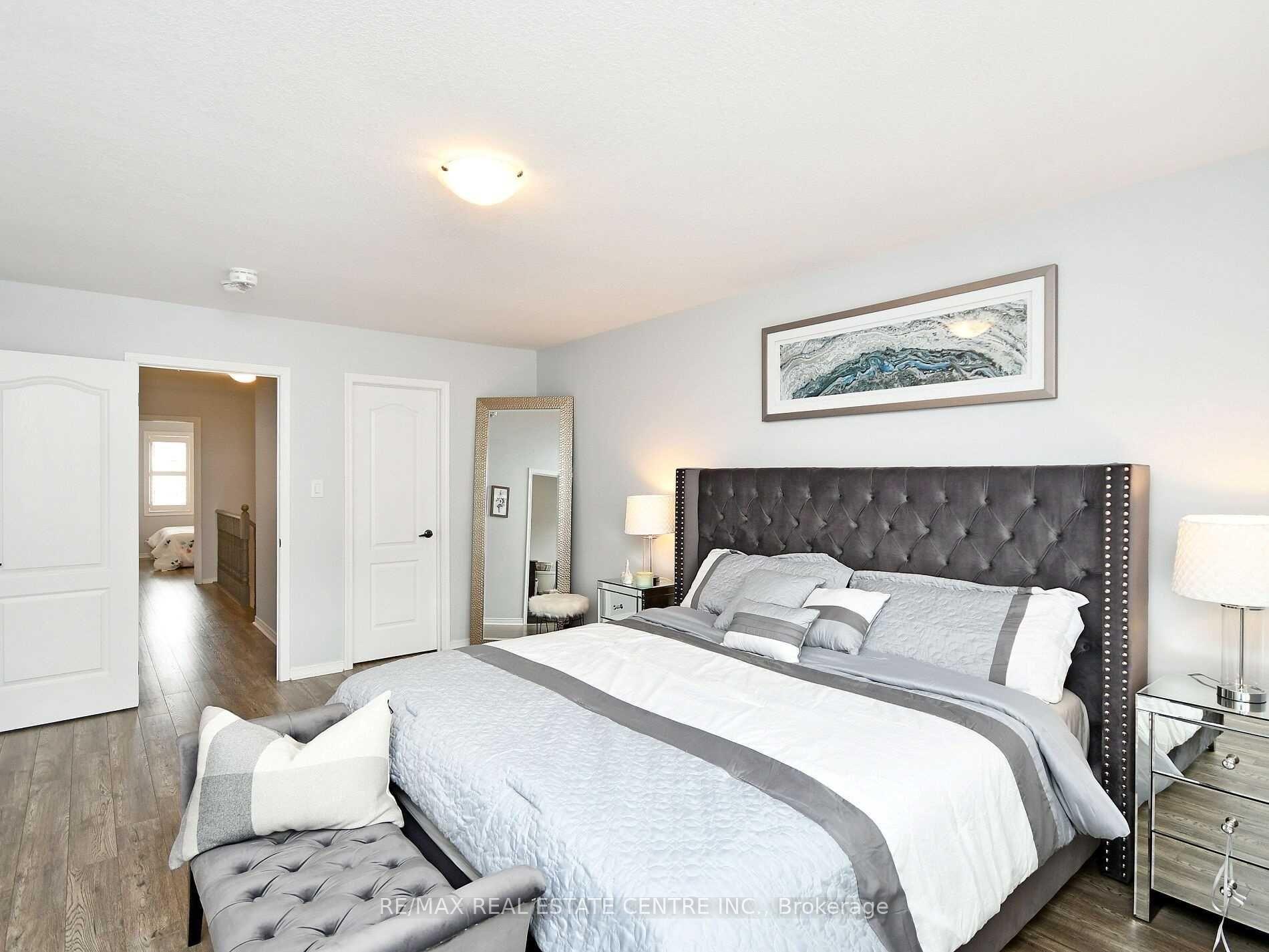 Photo 13 of 22 Hoover Road, Brampton, Northwest Brampton — HOMEH