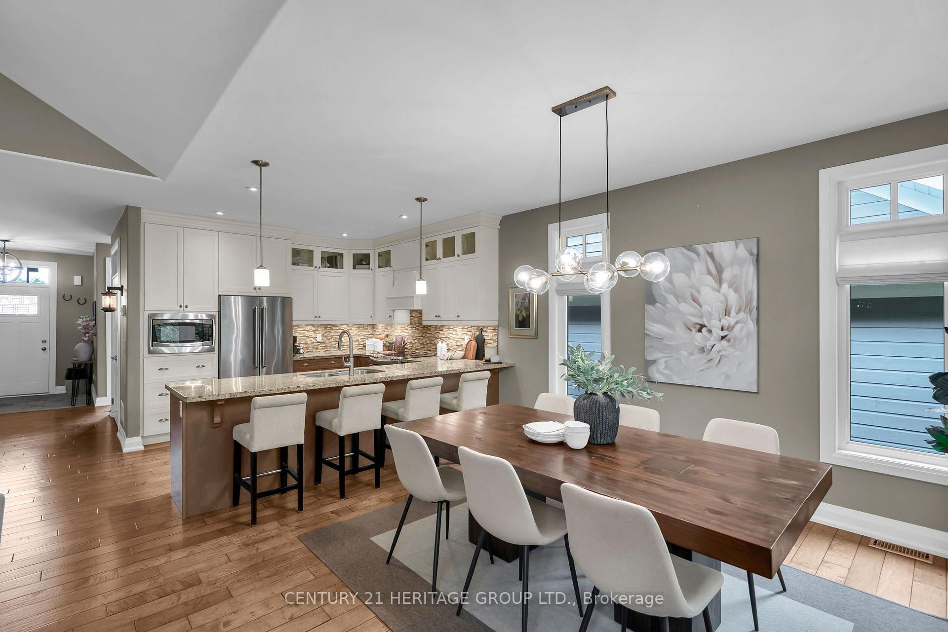 Photo 35 of 39 Landscape Drive, Oro-Medonte, Horseshoe Valley — HOMEH