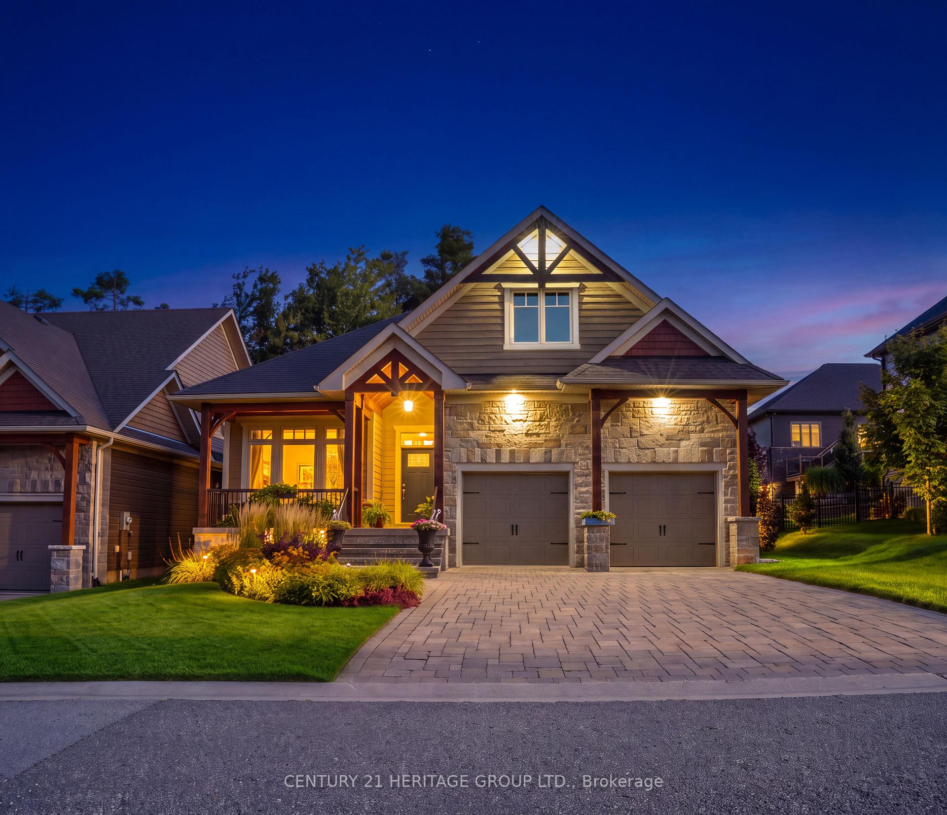 Photo 4 of 39 Landscape Drive, Oro-Medonte, Horseshoe Valley — HOMEH