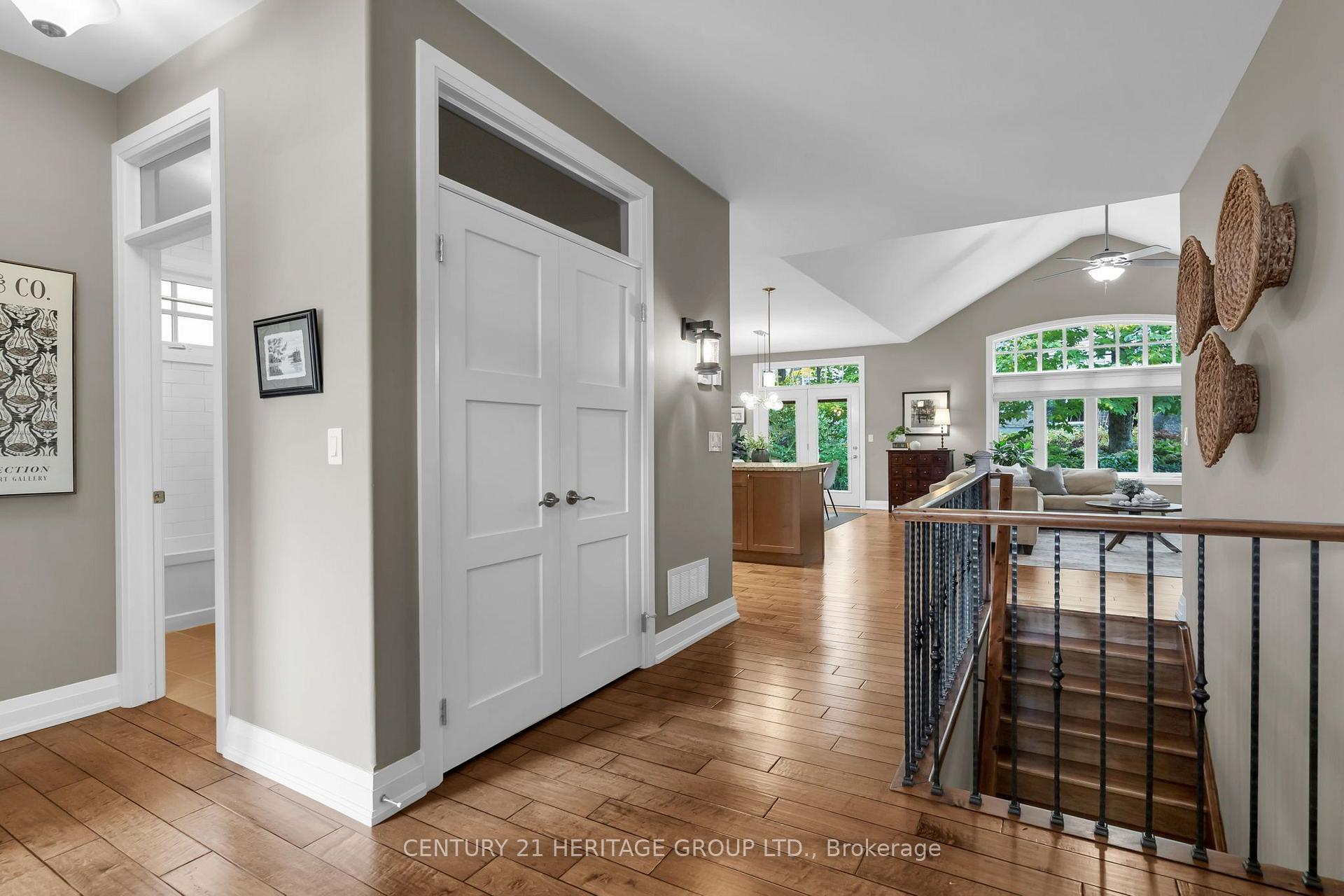 Photo 20 of 39 Landscape Drive, Oro-Medonte, Horseshoe Valley — HOMEH