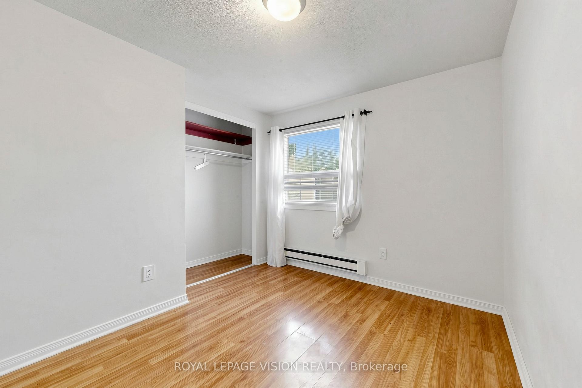 Photo 20 of 6 Hector Court, Brampton, Central Park — HOMEH